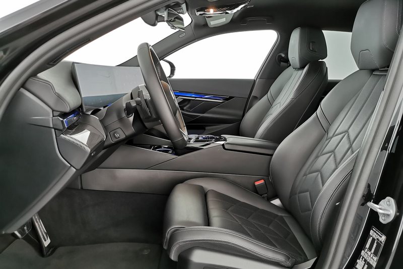 BMW 520 d xDr M Sport|HUD|h&k|360°|el.Sitze|4xSHZ|ACC 360° — photo 8
