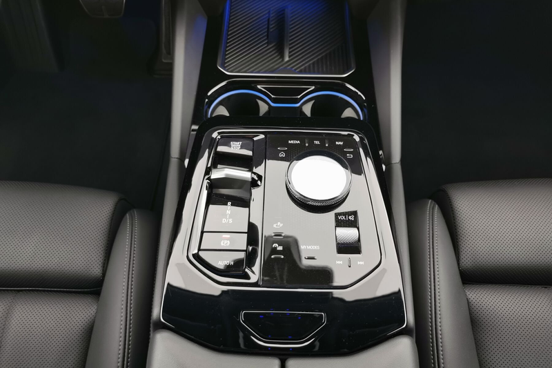 BMW 520 d xDr M Sport|HUD|h&k|360°|el.Sitze|4xSHZ|ACC 360° — photo 13