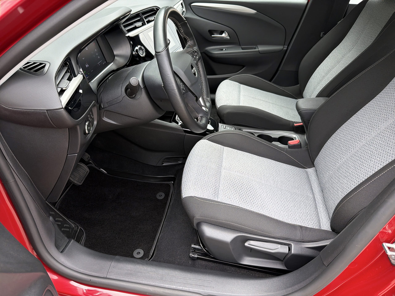 Opel Corsa F Edition LED+SHZ+KlimaA+LM+PDC+W-Pumpe — photo 13