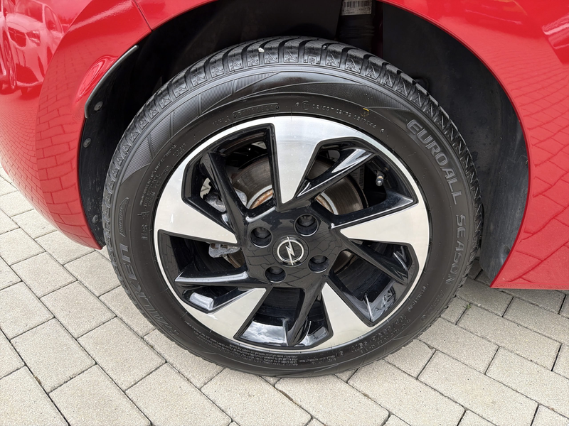 Opel Corsa F Edition LED+SHZ+KlimaA+LM+PDC+W-Pumpe — photo 8