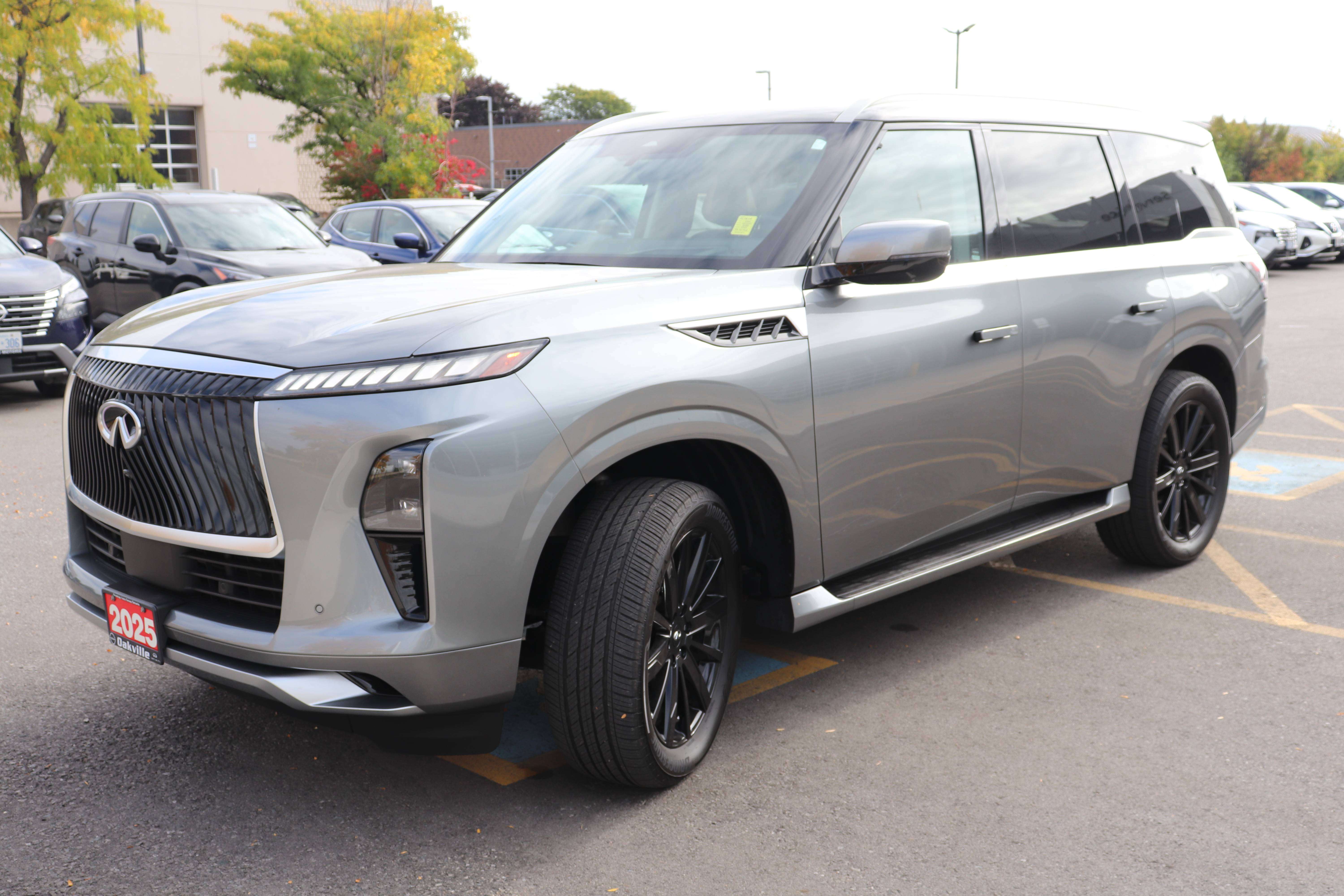 2025 Infiniti QX80