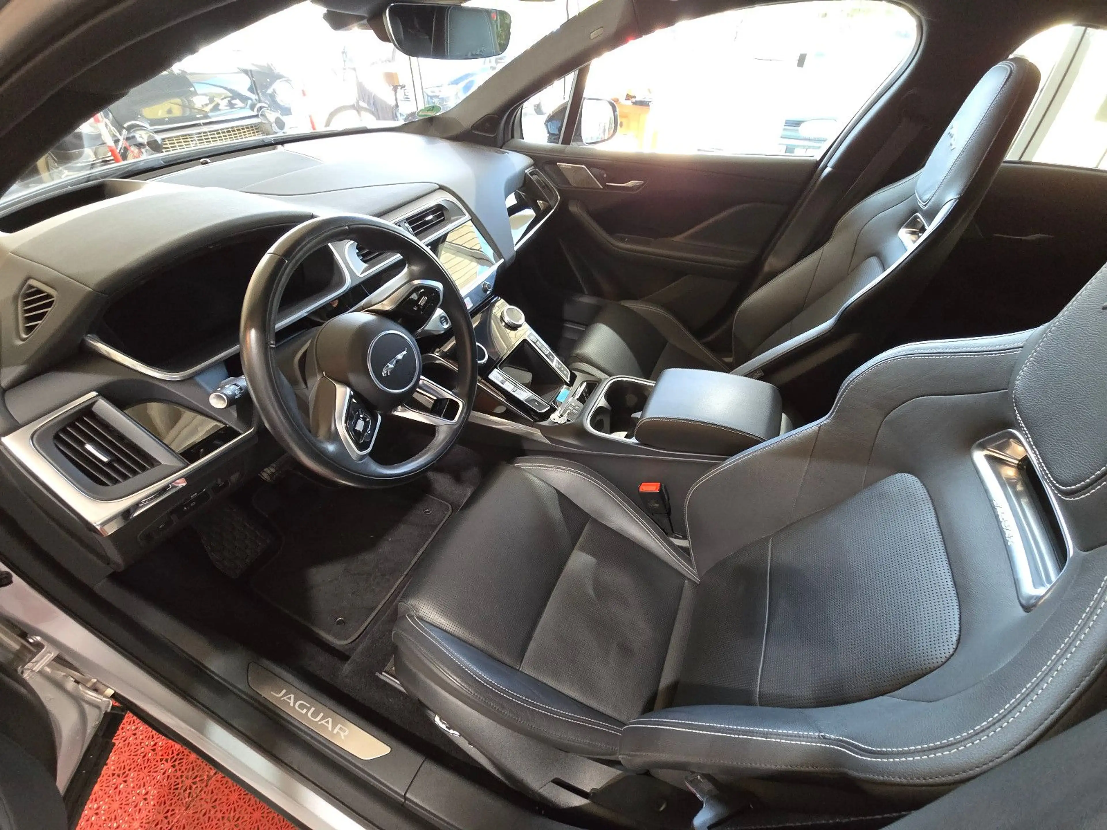 Jaguar I-Pace I-PACE S+PERFORMANCE SITZ+HEAD UP+MATRIX+KEYLESS — photo 10