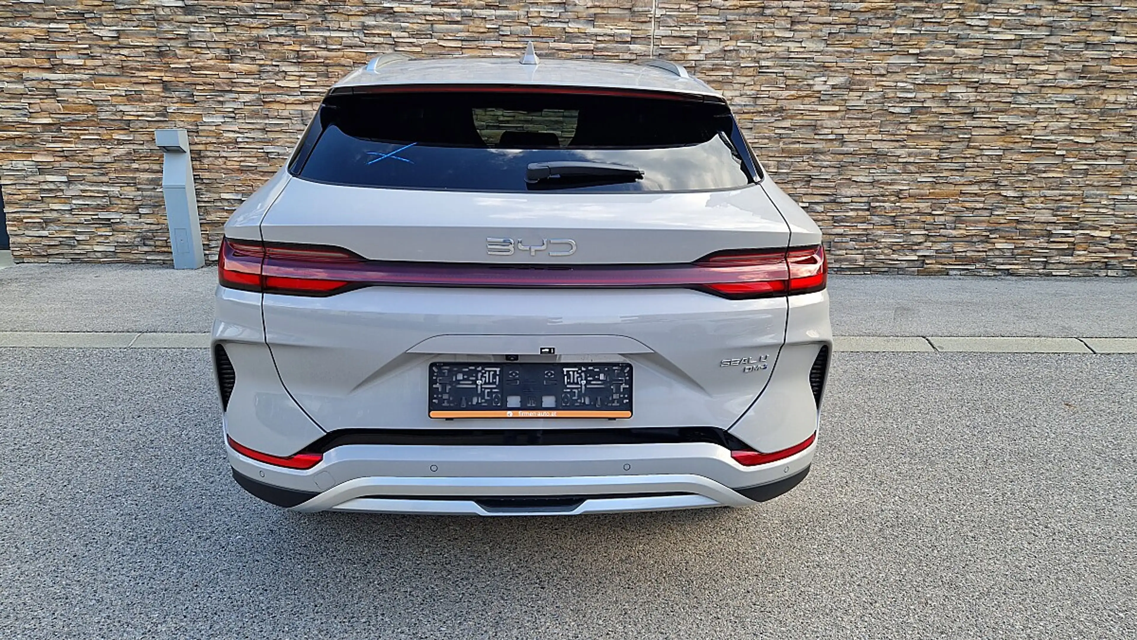 BYD Seal U DM-i PHEV 26,6kWh Comfort Österreich Paket ! Ab... — photo 6