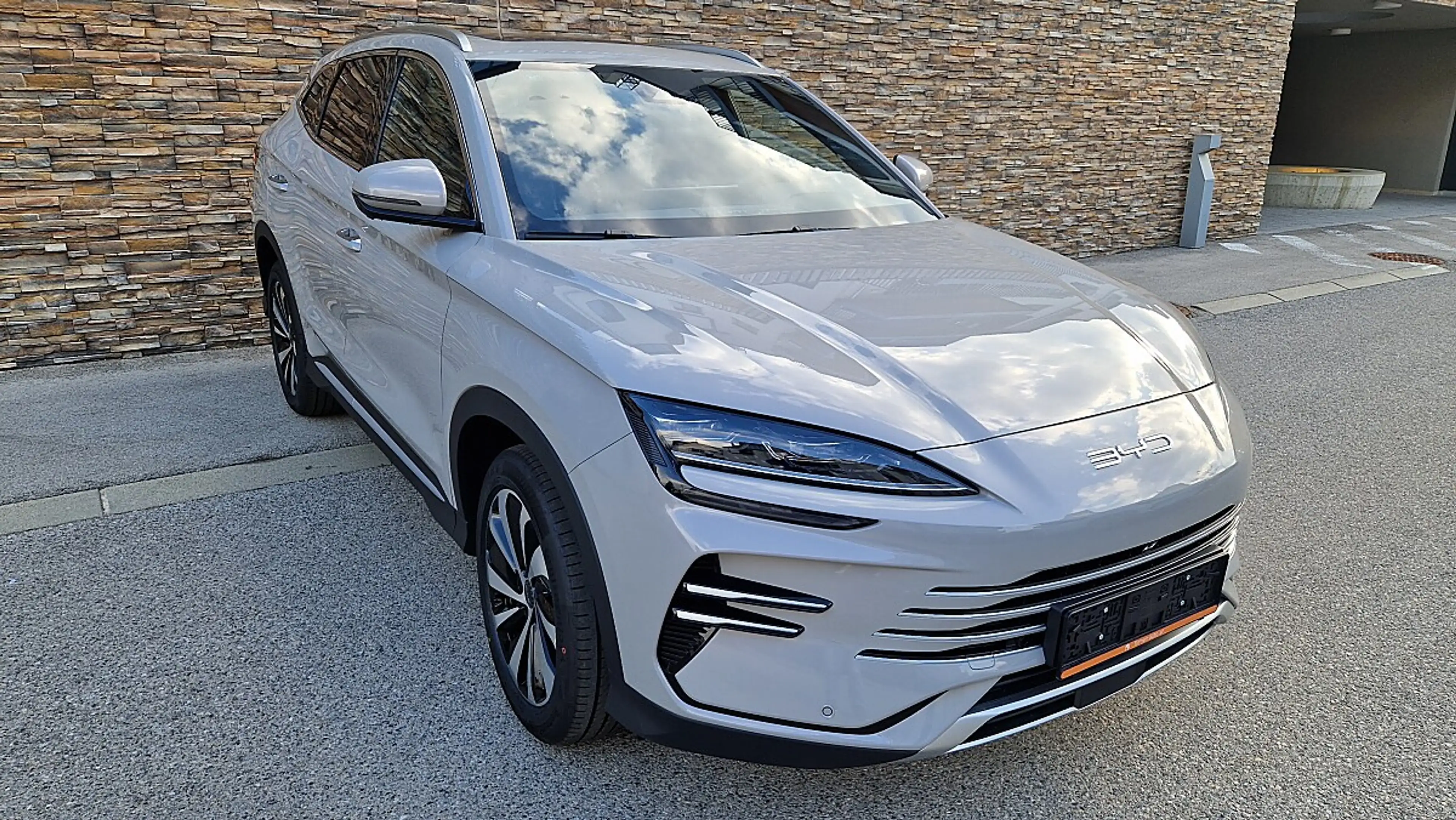 BYD Seal U DM-i PHEV 26,6kWh Comfort Österreich Paket ! Ab... — photo 10
