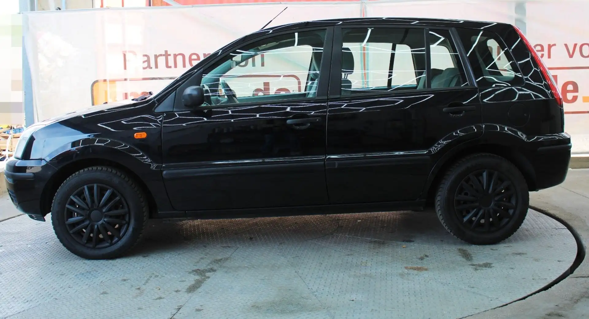 Ford Fusion 1.4*Automatik*Klima*PDC*Navi*Inspekt.Neu* Schwarz - 2