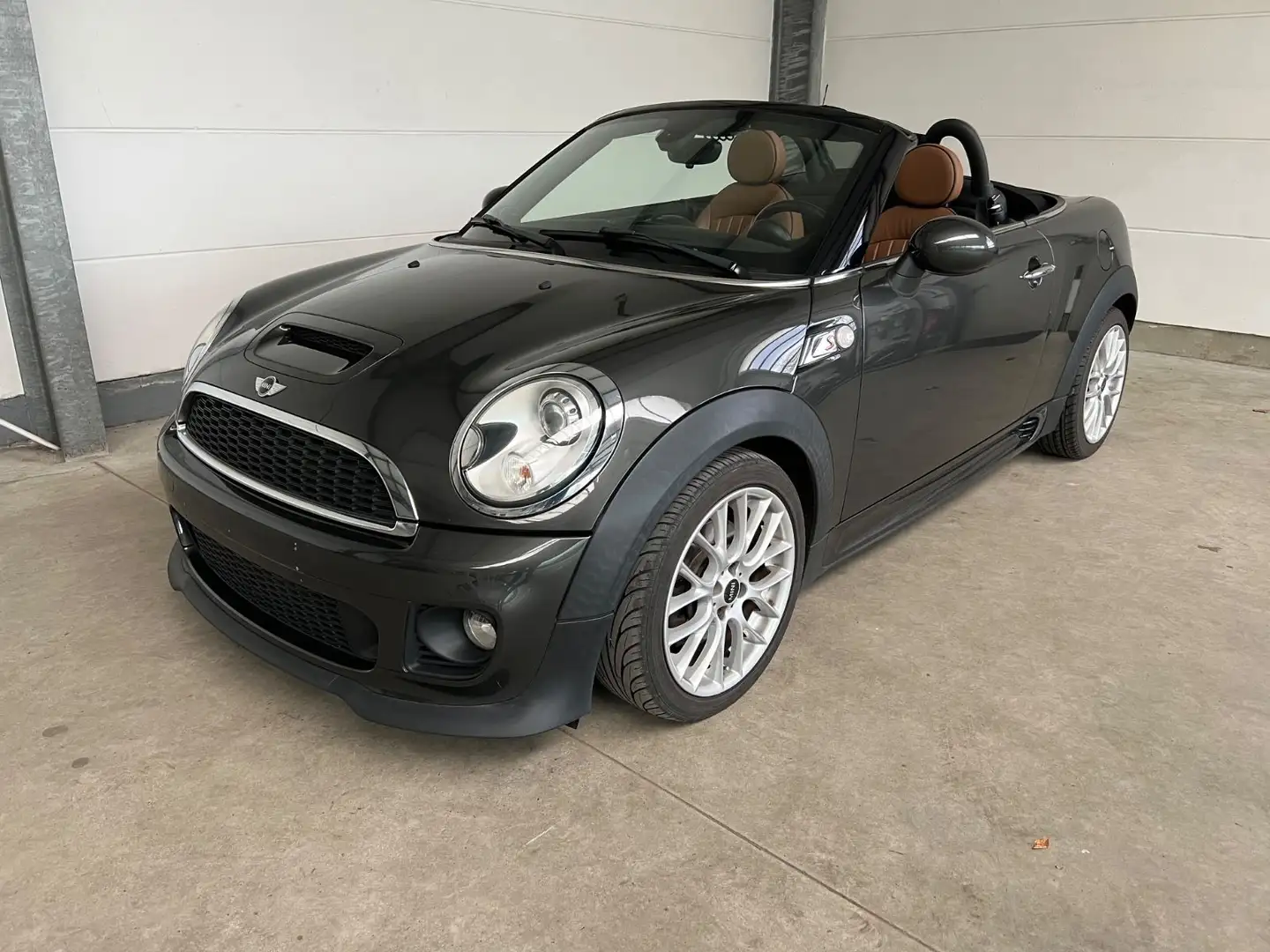 MINI Cooper S Roadster JCW-Paket +Chilli+Leder+Navi Grau - 2