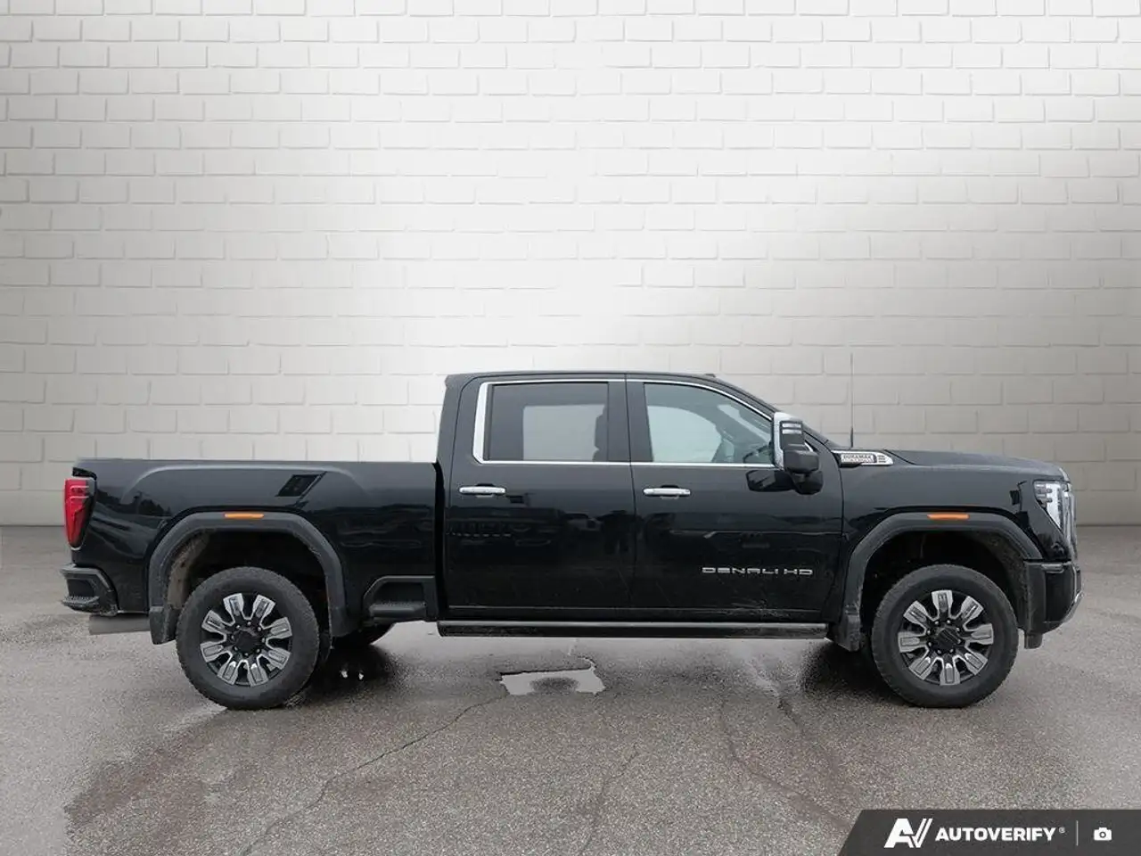 GMC Sierra 2500HD снимка GMC Sierra 2500HD