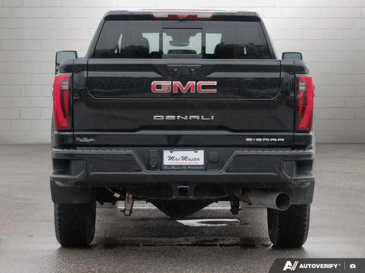 GMC Sierra 2500HD снимка GMC Sierra 2500HD