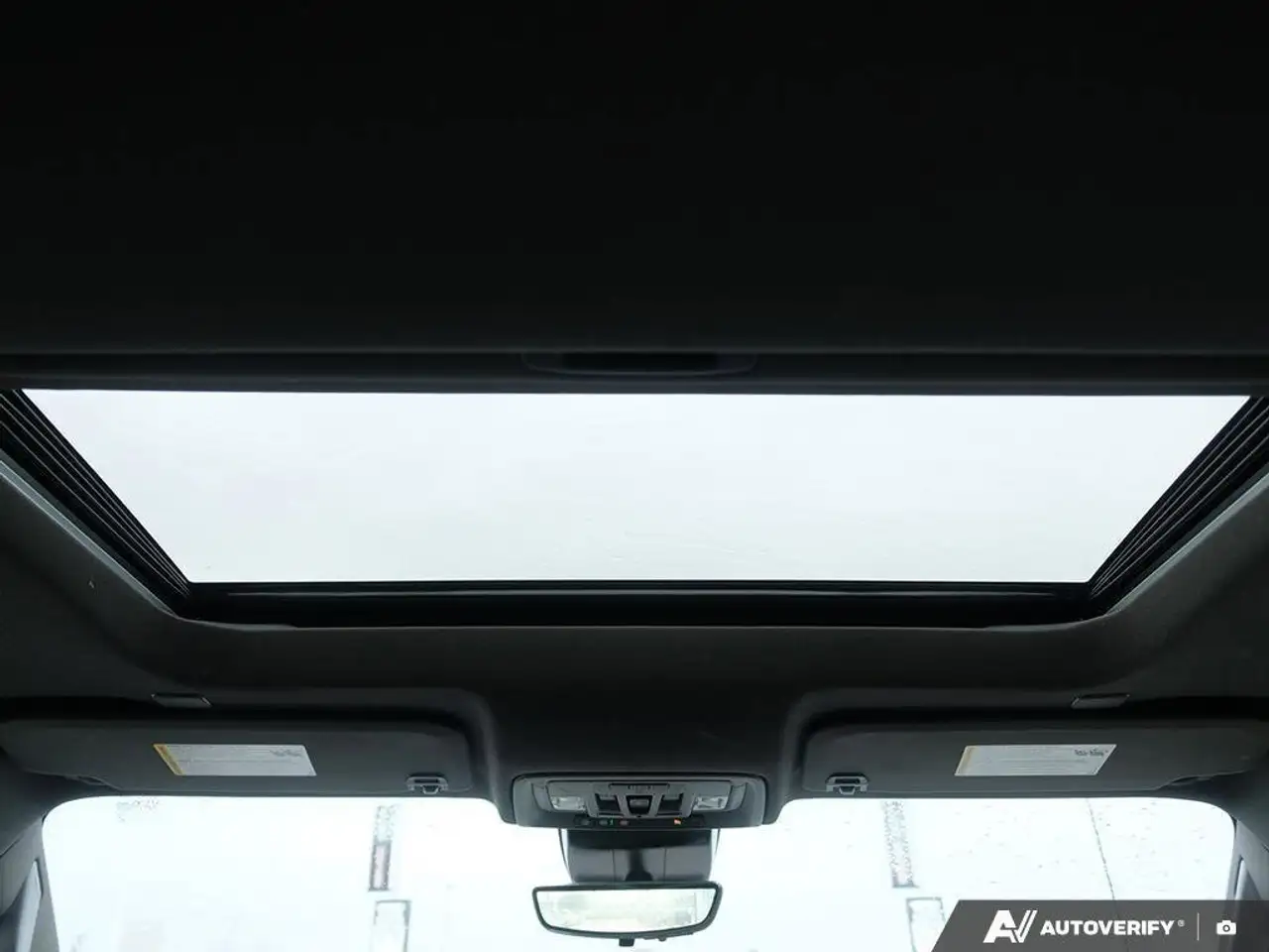GMC Sierra 2500HD снимка GMC Sierra 2500HD