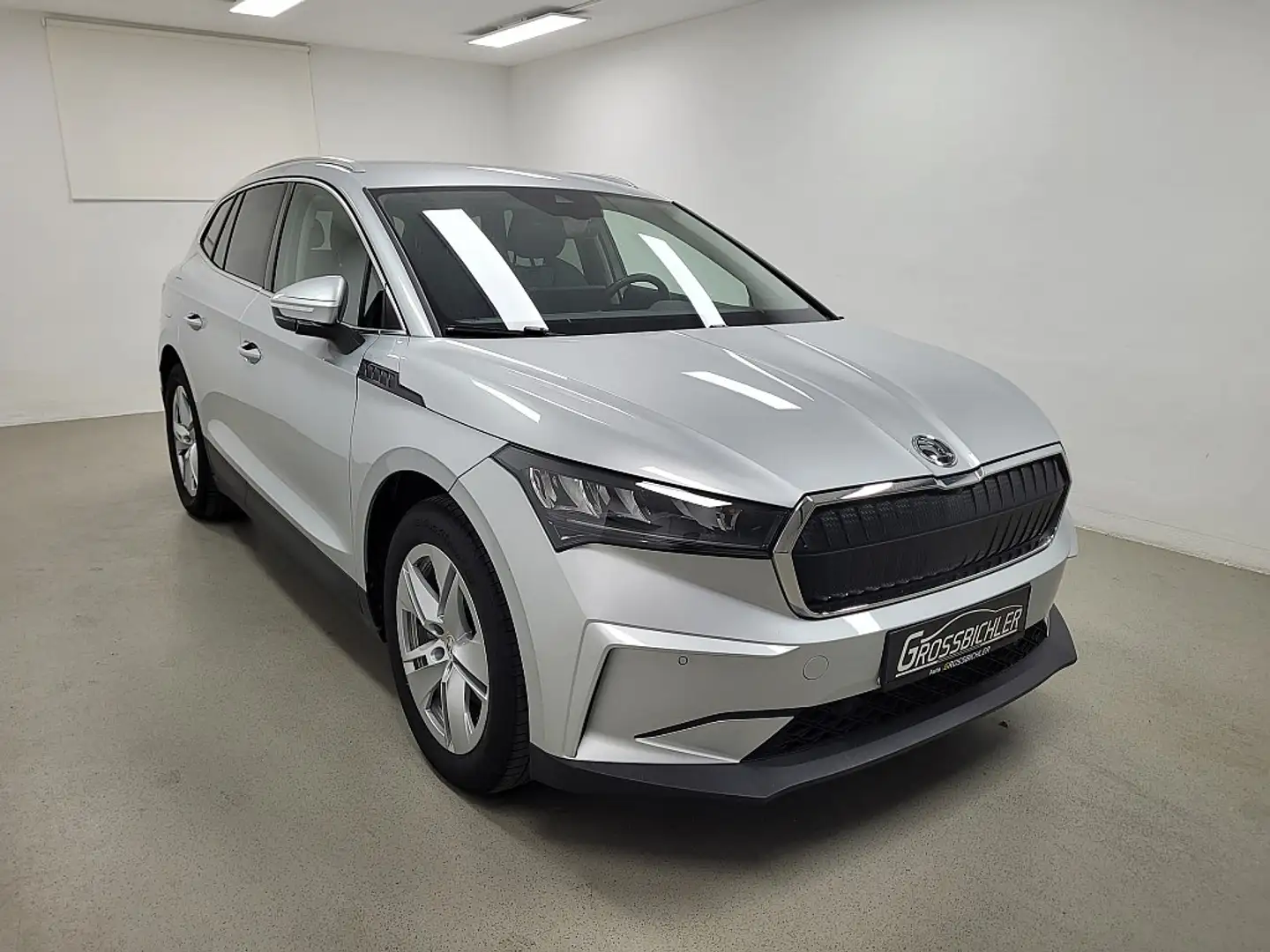 Skoda Enyaq iV 80 82kWh+AHK, leasingfä,netto32.033 (MwSt... Silber - 2