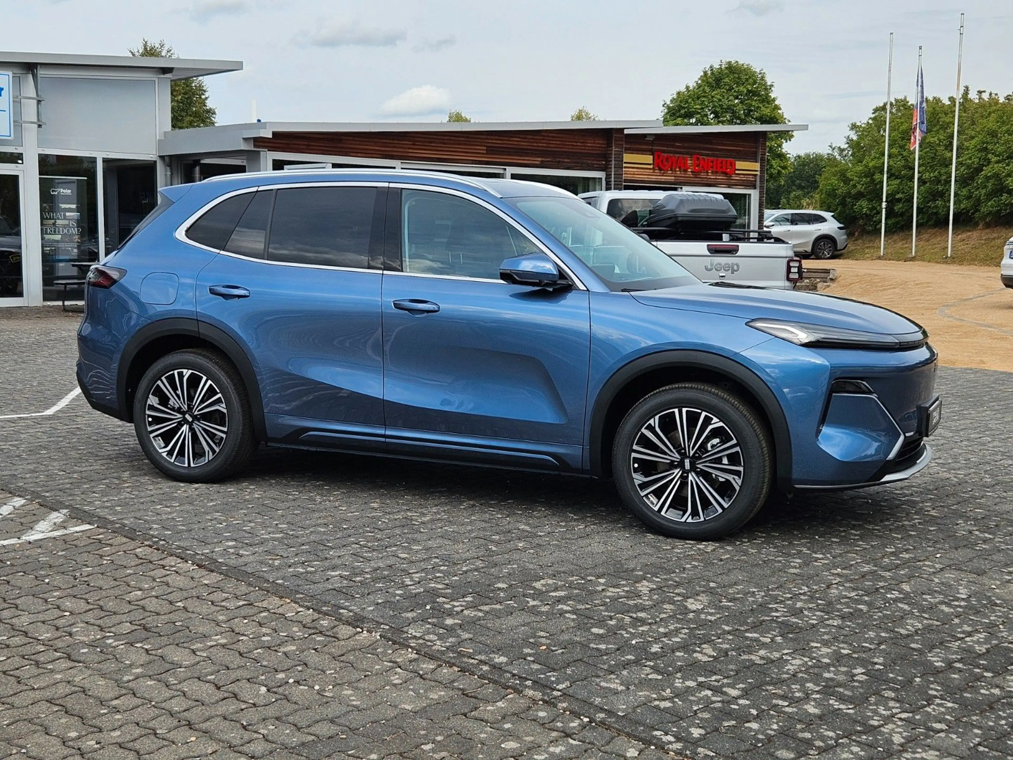 Geely Starray EM-i Max+ Massage Head-Up Panorama — photo 5