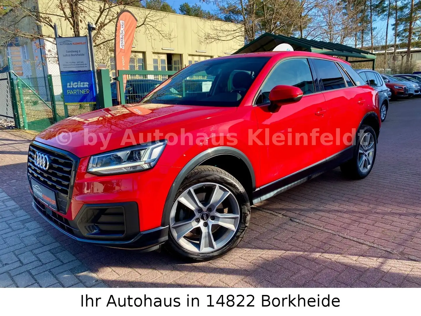 Audi Q2 sport 1.6 TDI S-tronic |LED|AHK|18ZOLL|NAVI| Rot - 2