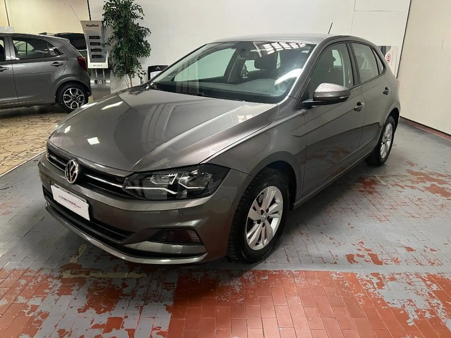 Volkswagen Polo 1.6 TDI 5p. Comfortline BlueMotion Technology Gris - 1
