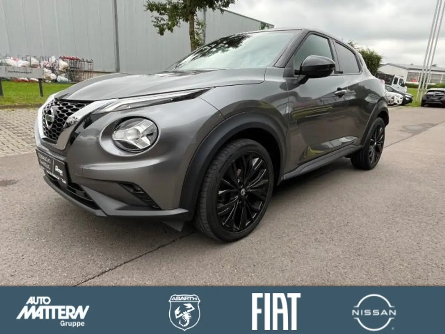 Nissan Juke 1.0 DIG-T Automatik Negro - 1