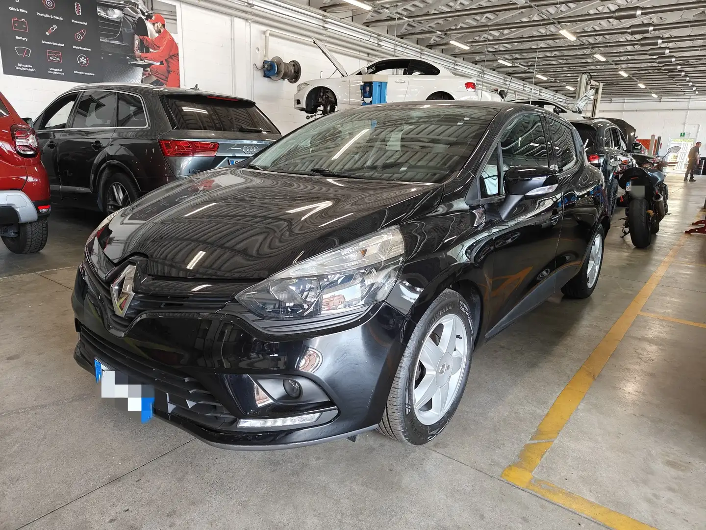Renault Clio 5p 1.2 benzina NEOPATENTATI - 1