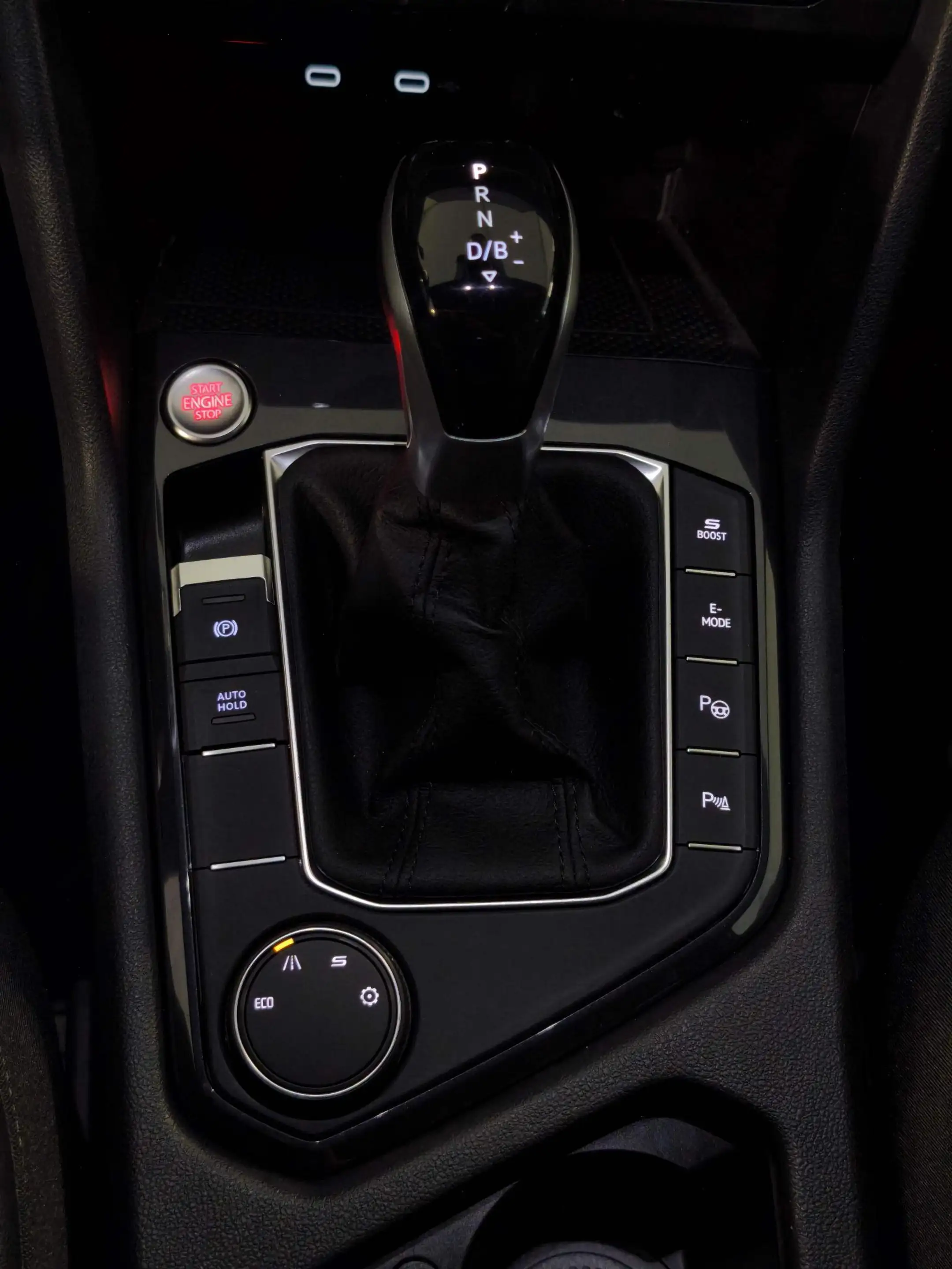 SEAT Tarraco 1.4 TSI e-Hybrid PHEV Xperience Business Intense — photo 19