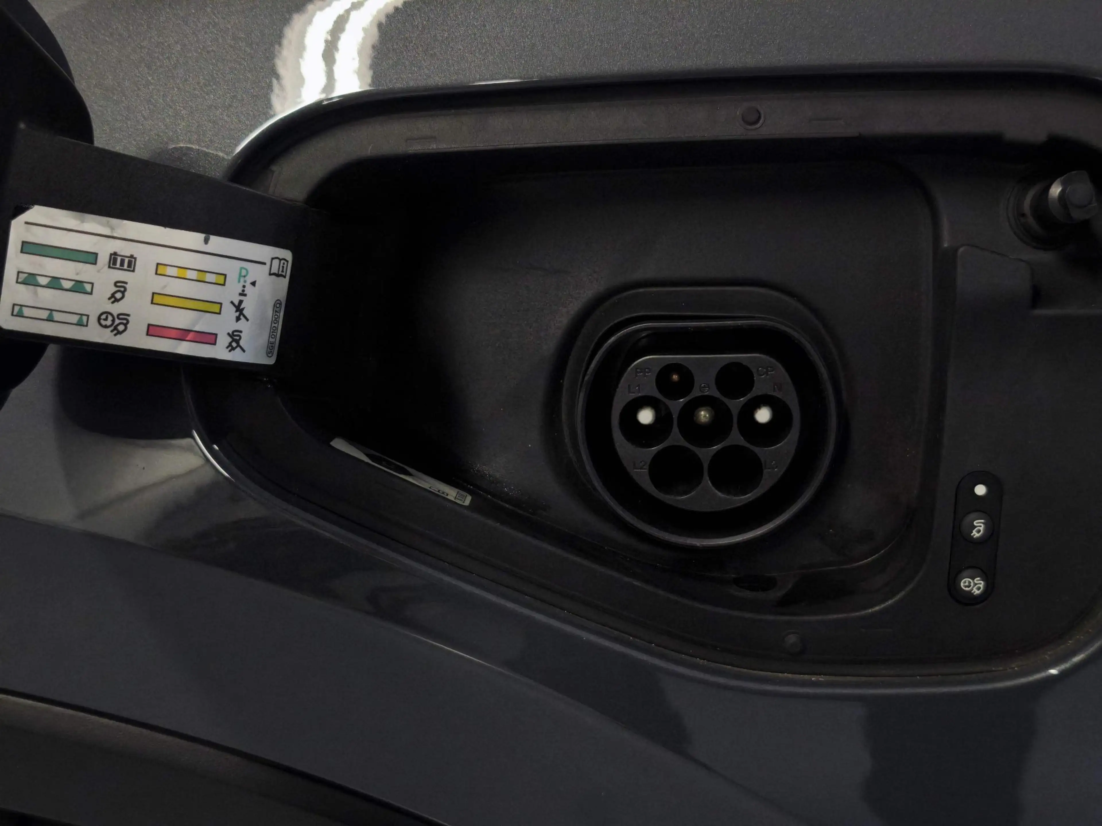 SEAT Tarraco 1.4 TSI e-Hybrid PHEV Xperience Business Intense — photo 22