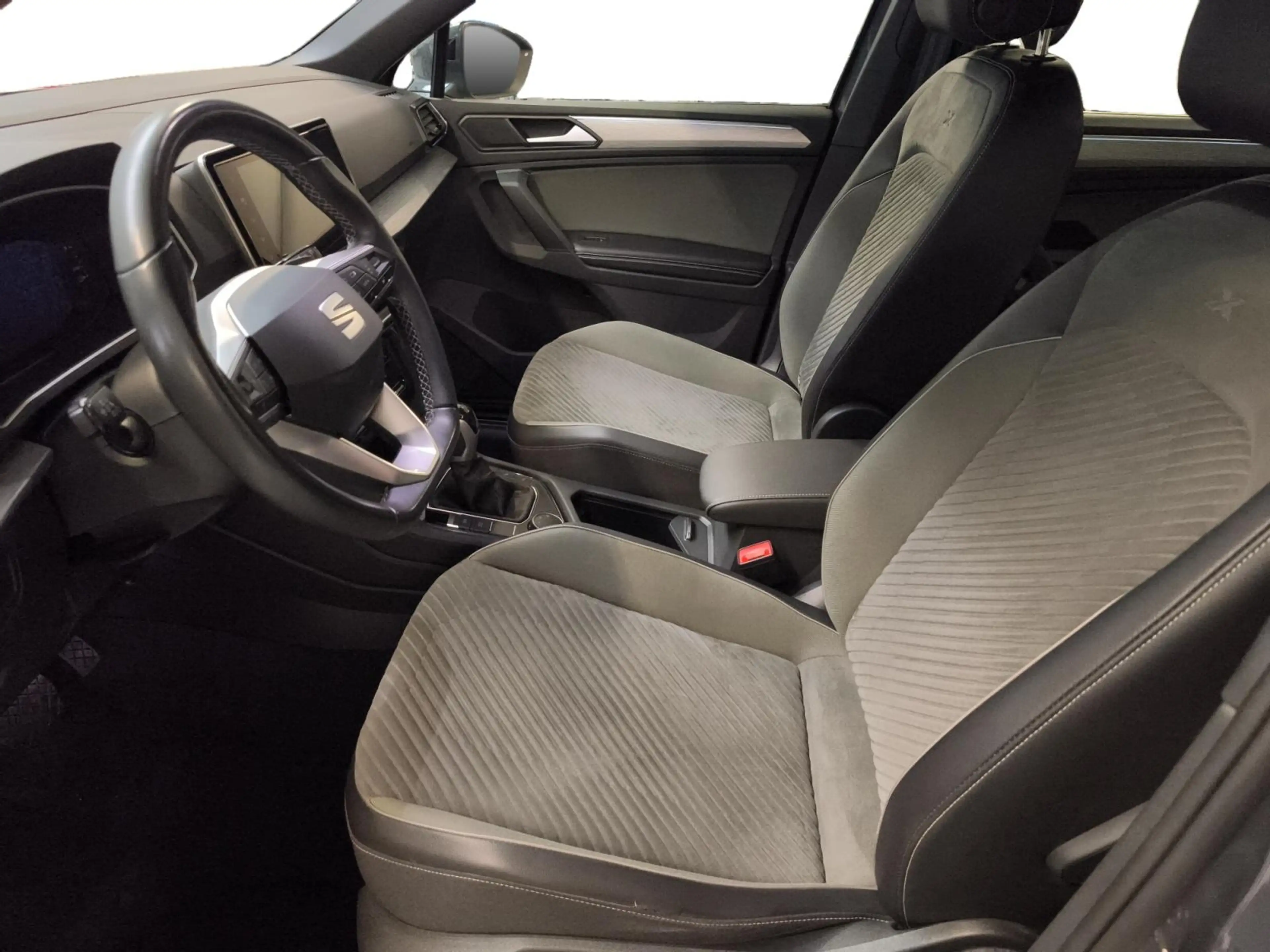 SEAT Tarraco 1.4 TSI e-Hybrid PHEV Xperience Business Intense — photo 10