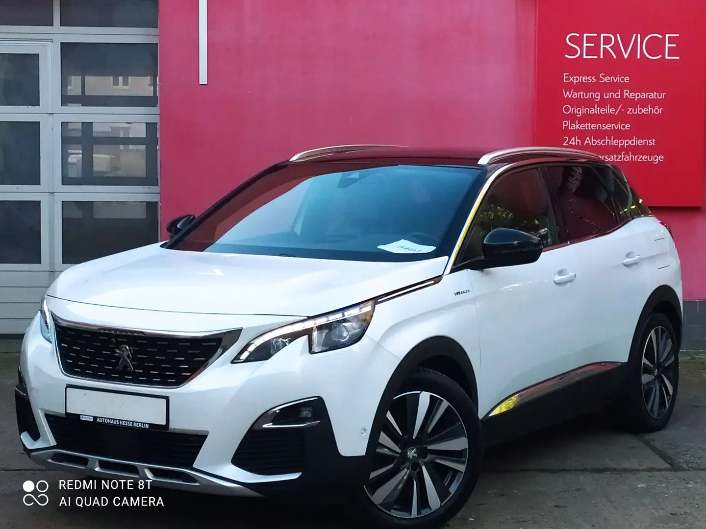 Peugeot 3008 Hybrid4 300 GT *Kamera*Glasdach* Weiß - 1