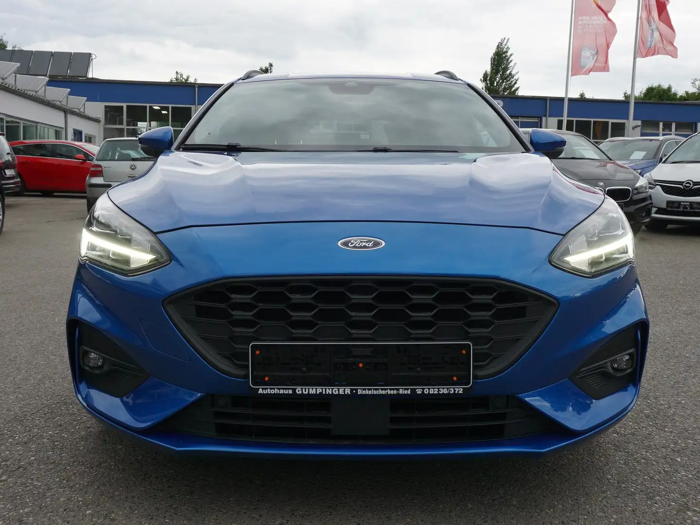 Ford Focus Turnier 1.5 EcoBoost Automatik ST-LINE ! Keyless ! Bleu - 2