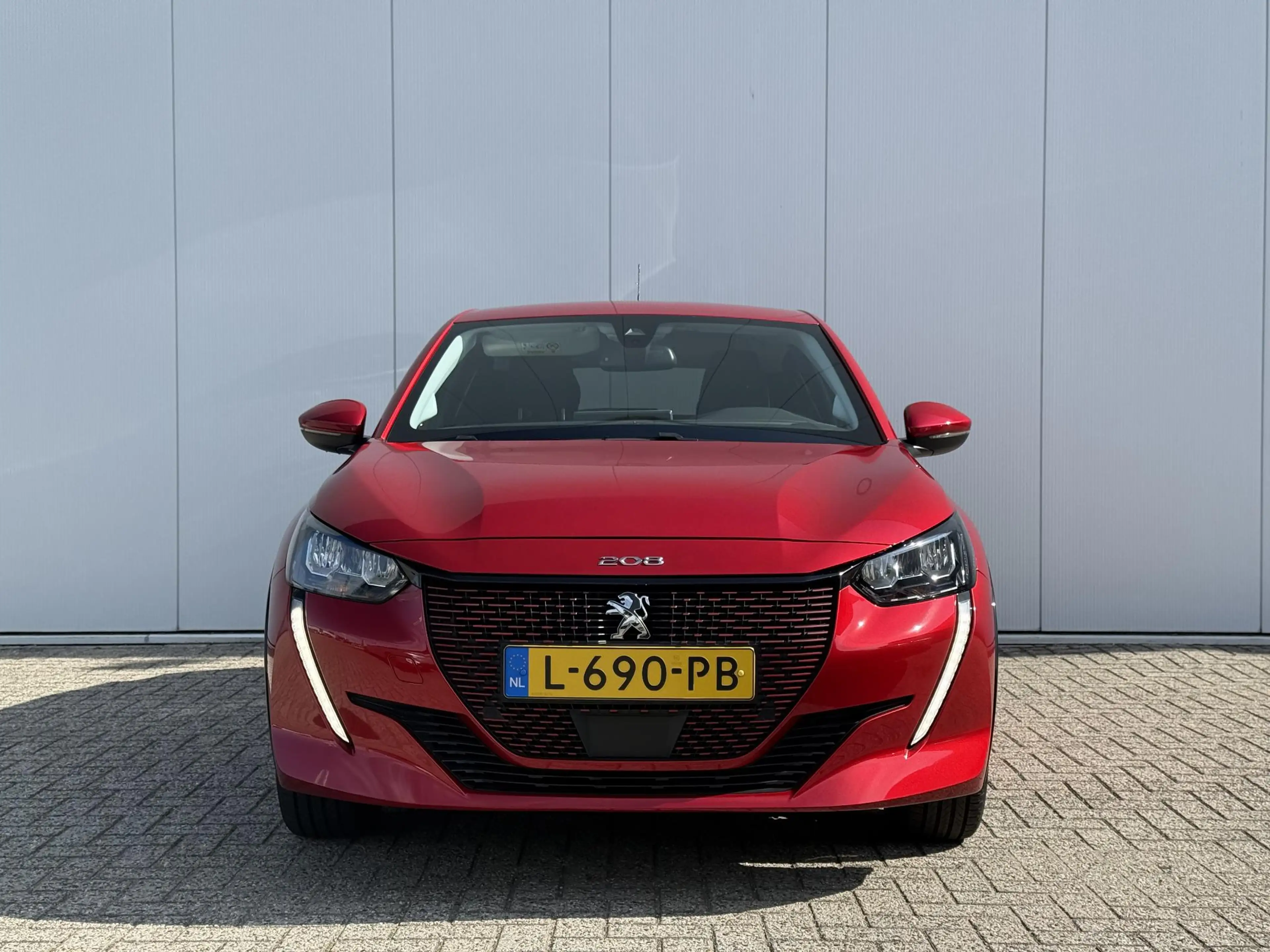 Peugeot e-208 EV Allure Pack 50 kWh | Achteruitrijcamera | Carpl — photo 3