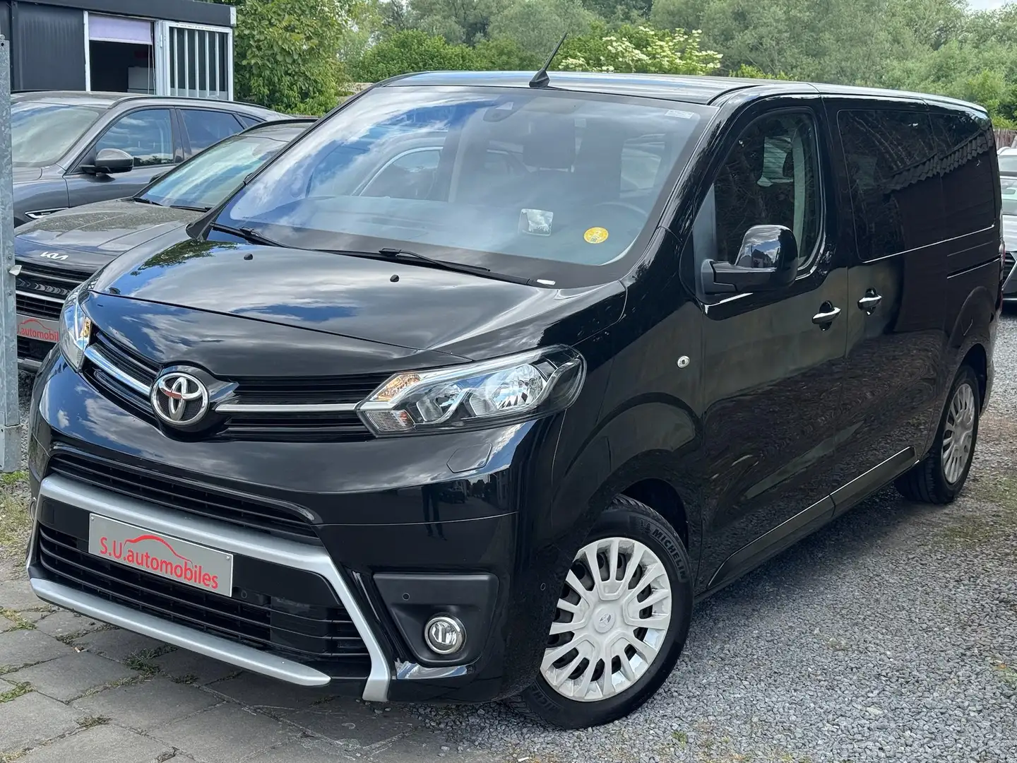 Toyota Proace Verso 1.5d-4D 8Place/Pano/Navi/FULL OPTION/GAR2029 Zwart - 1