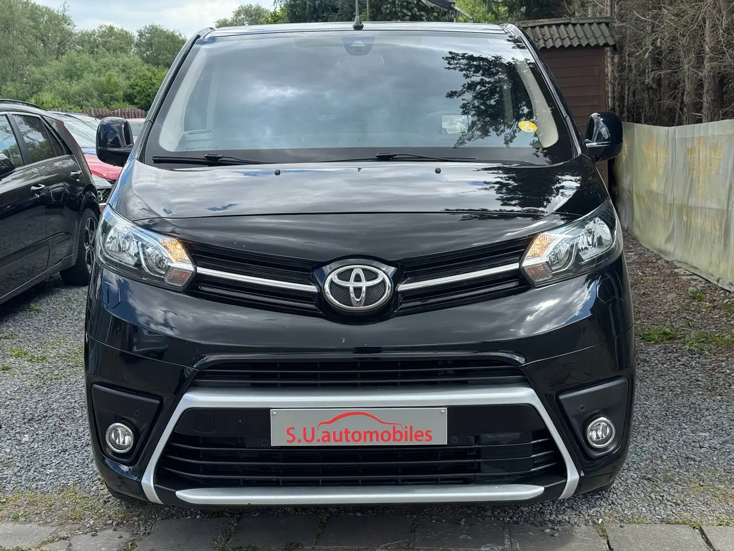 Toyota Proace Verso 1.5d-4D 8Place/Pano/Navi/FULL OPTION/GAR2029 Zwart - 2