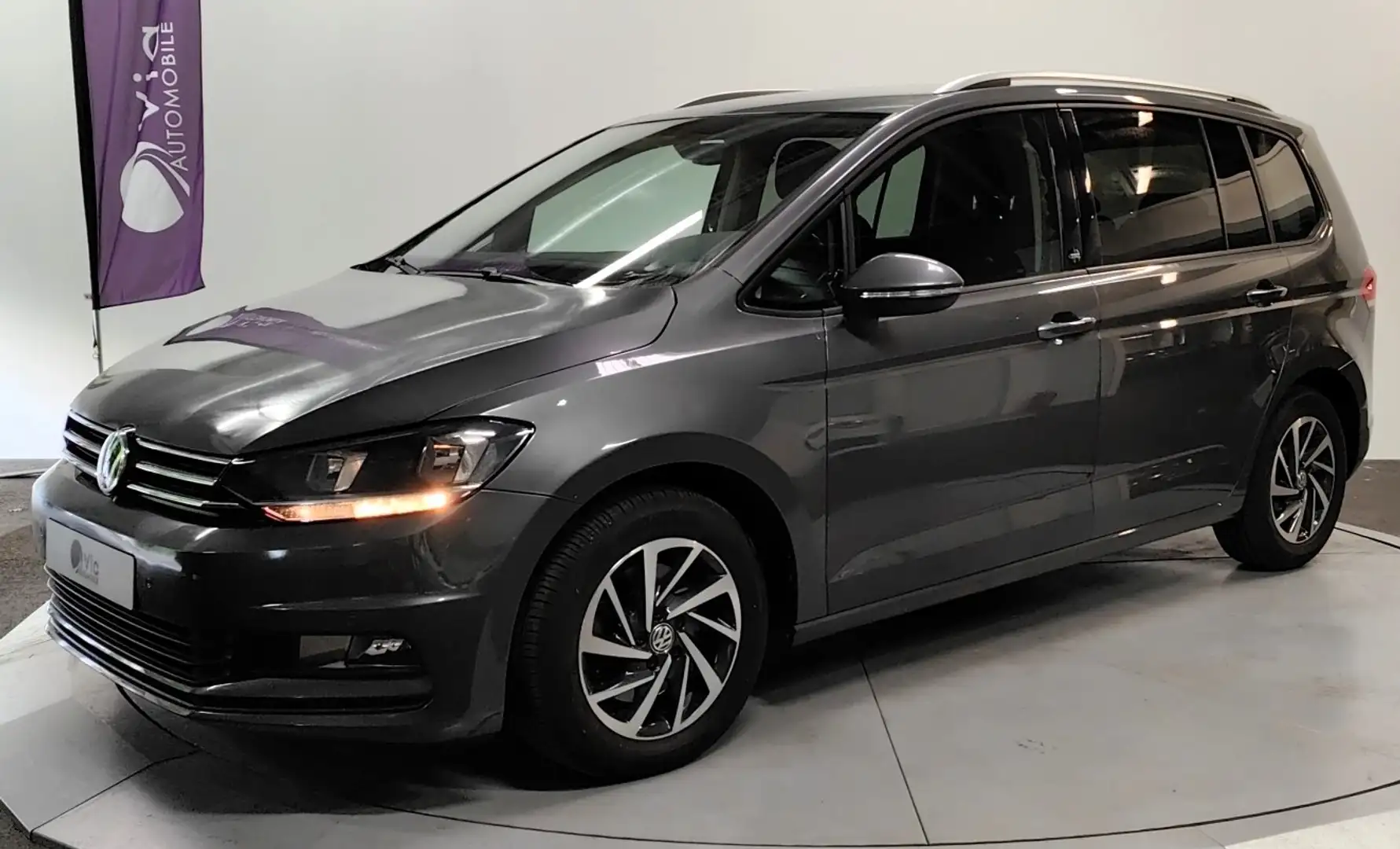 Volkswagen Touran 1.6 TDI 115 BMT 7pl Sound Gris - 1