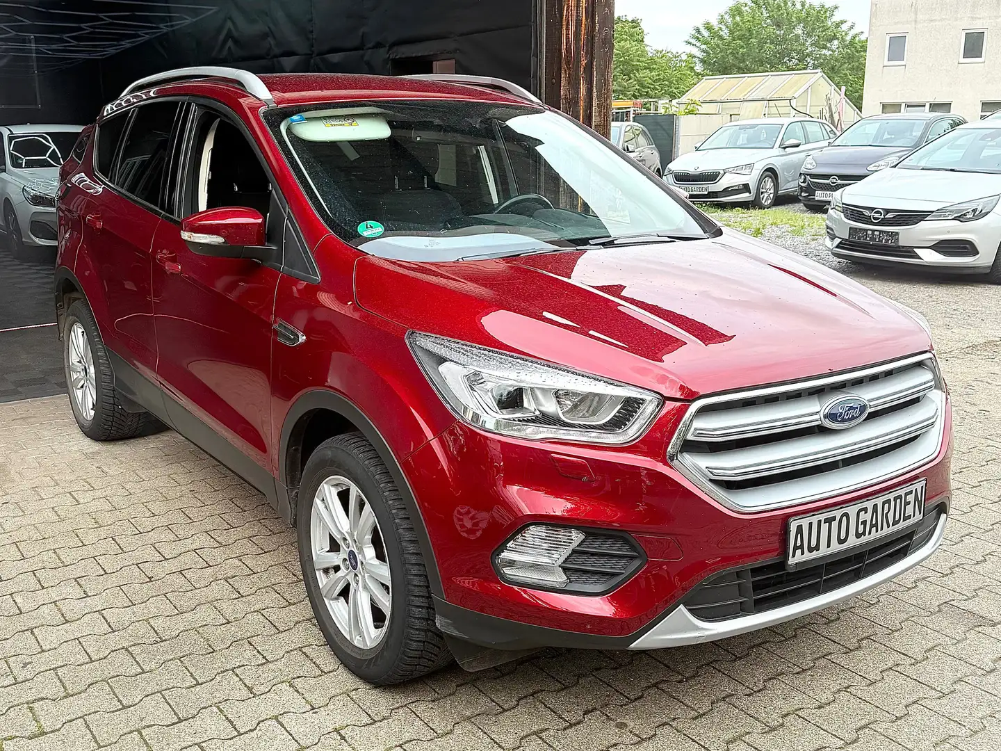 Ford Kuga Cool Zwart - 1