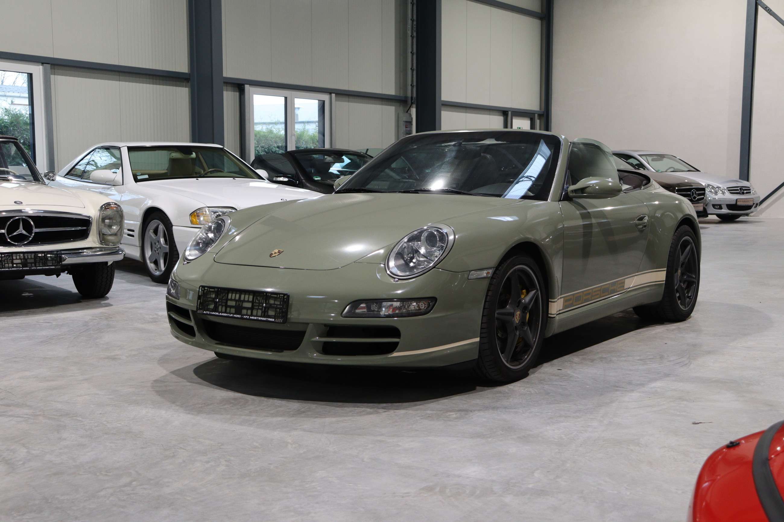 Second hand Porsche 911 