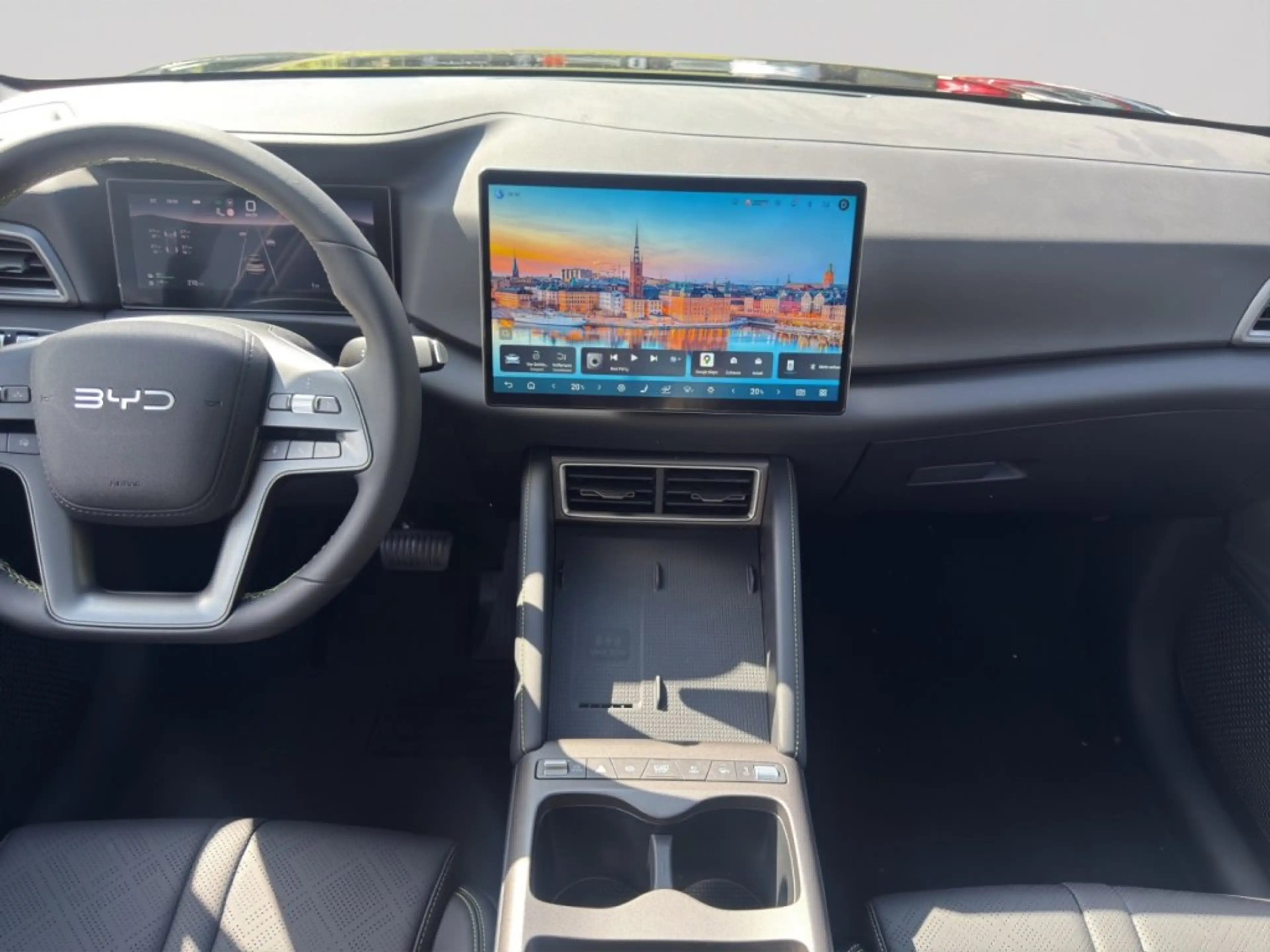 BYD Atto 2 DM-i Boost — photo 10