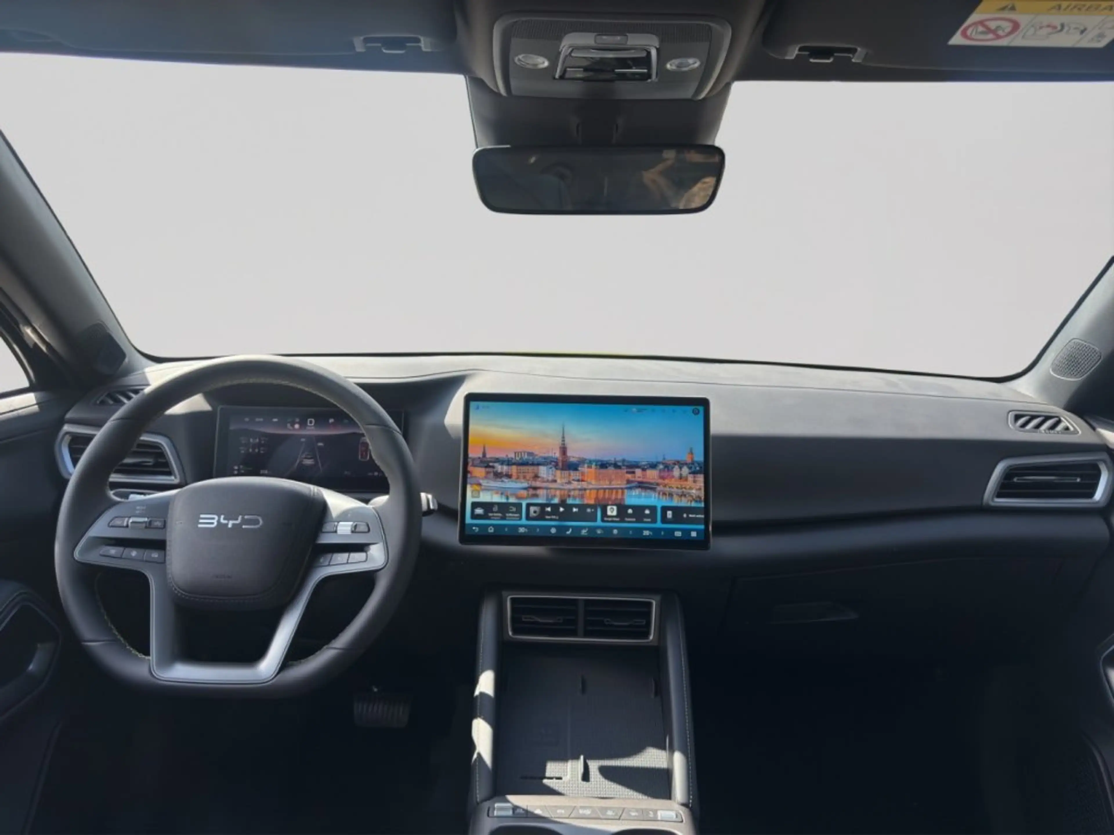 BYD Atto 2 DM-i Boost — photo 9