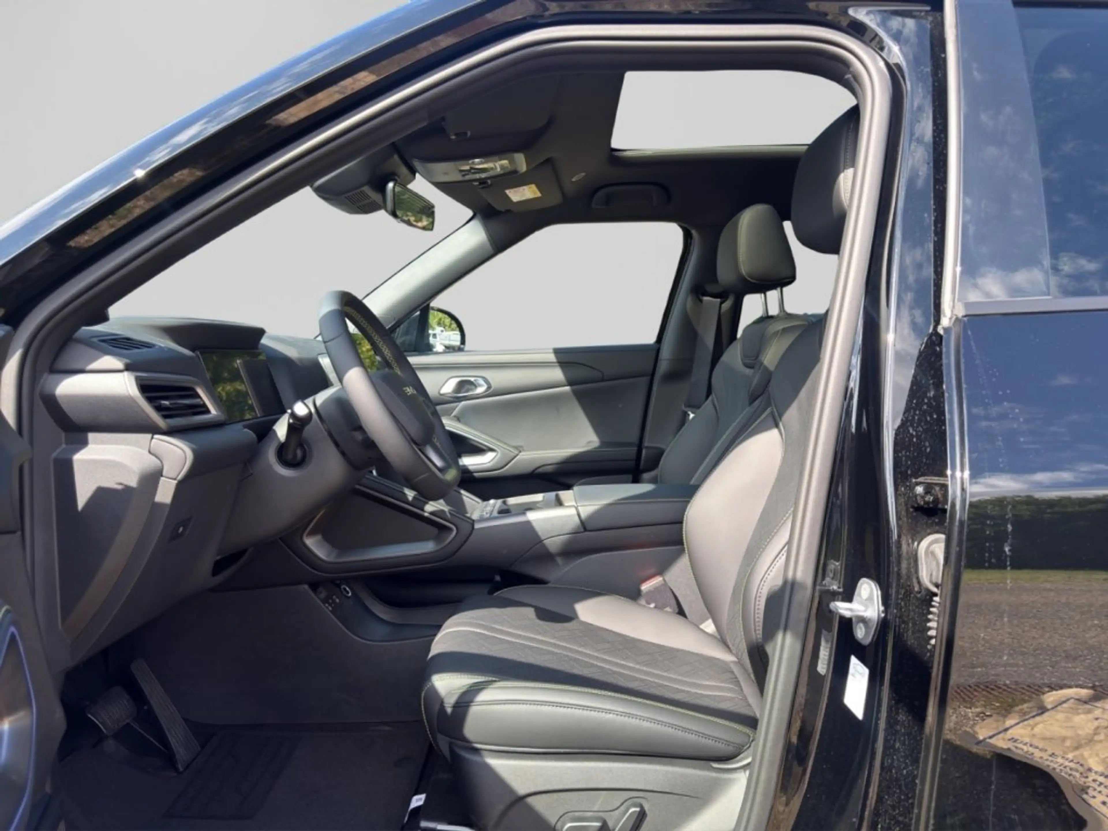 BYD Atto 2 DM-i Boost — photo 7