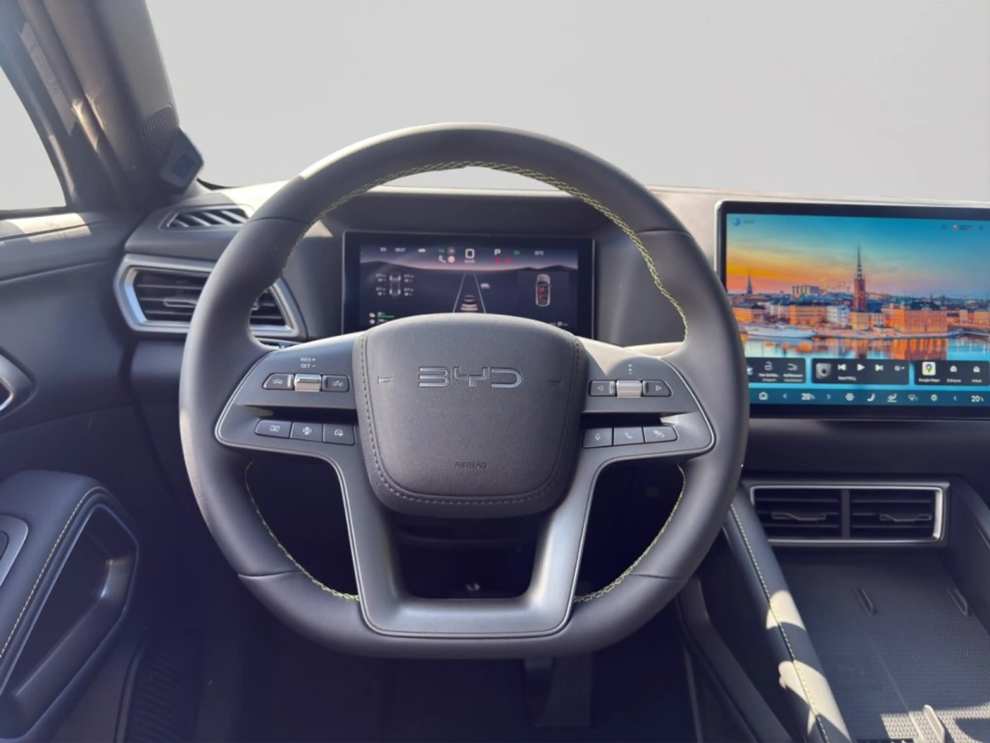 BYD Atto 2 DM-i Boost — photo 8