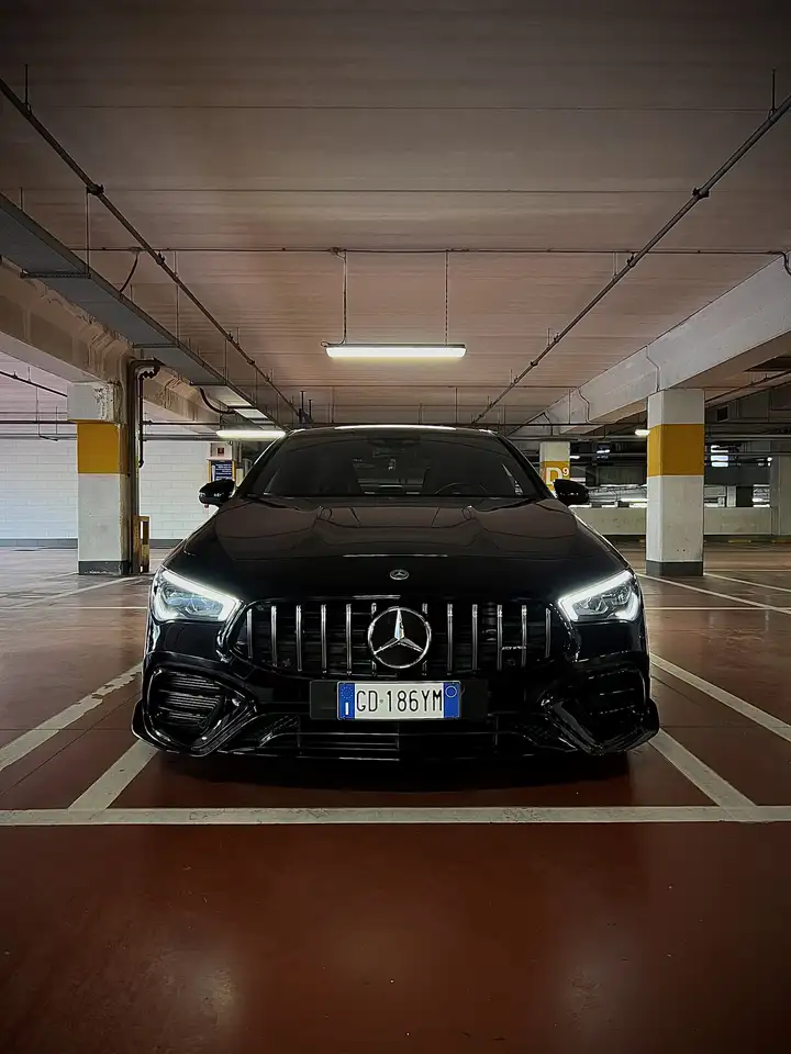 Mercedes-Benz CLA 200