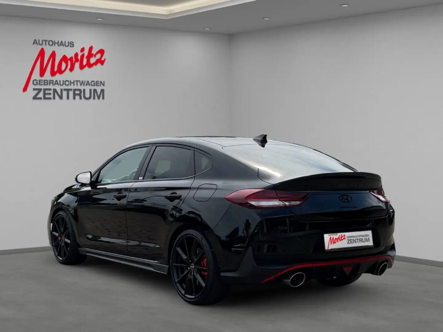 Hyundai i30 Fastback 2.0 N Performance Navi LED Mehrzonenklima Schwarz - 2