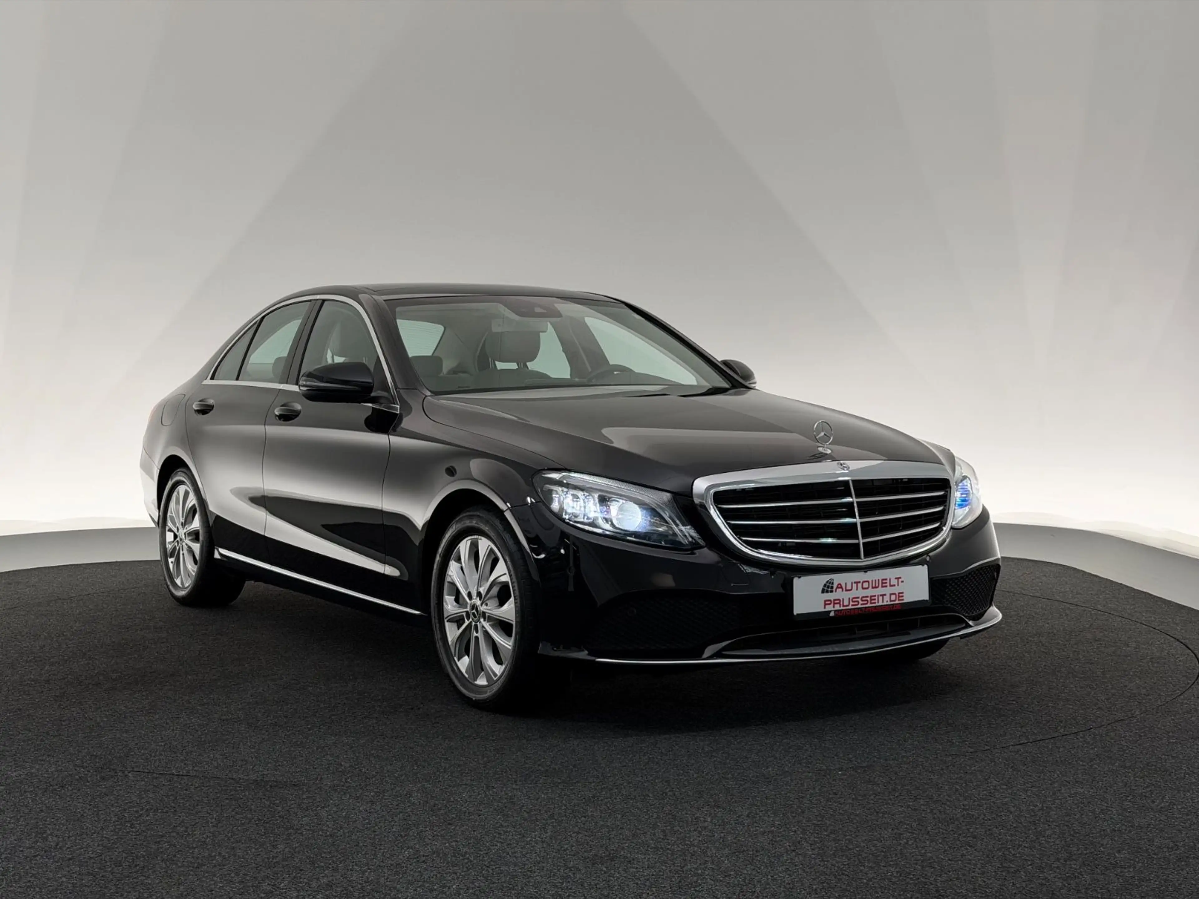 Mercedes-Benz C 400 4Ma.*EXCLUSIVE*MULTIBEAM-PANO-ABC-RFK-MEMO