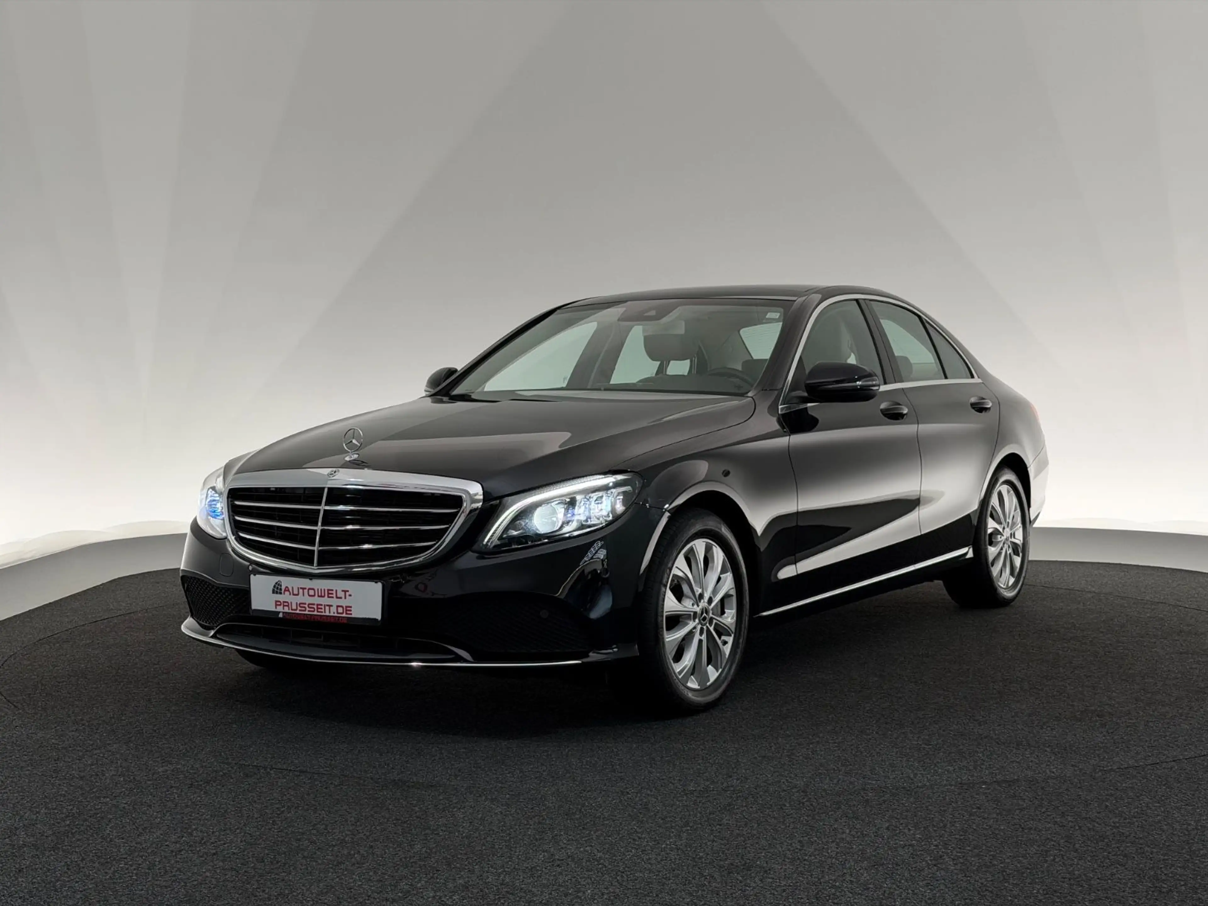 Mercedes-Benz C 400 4Ma.*EXCLUSIVE*MULTIBEAM-PANO-ABC-RFK-MEMO — photo 3