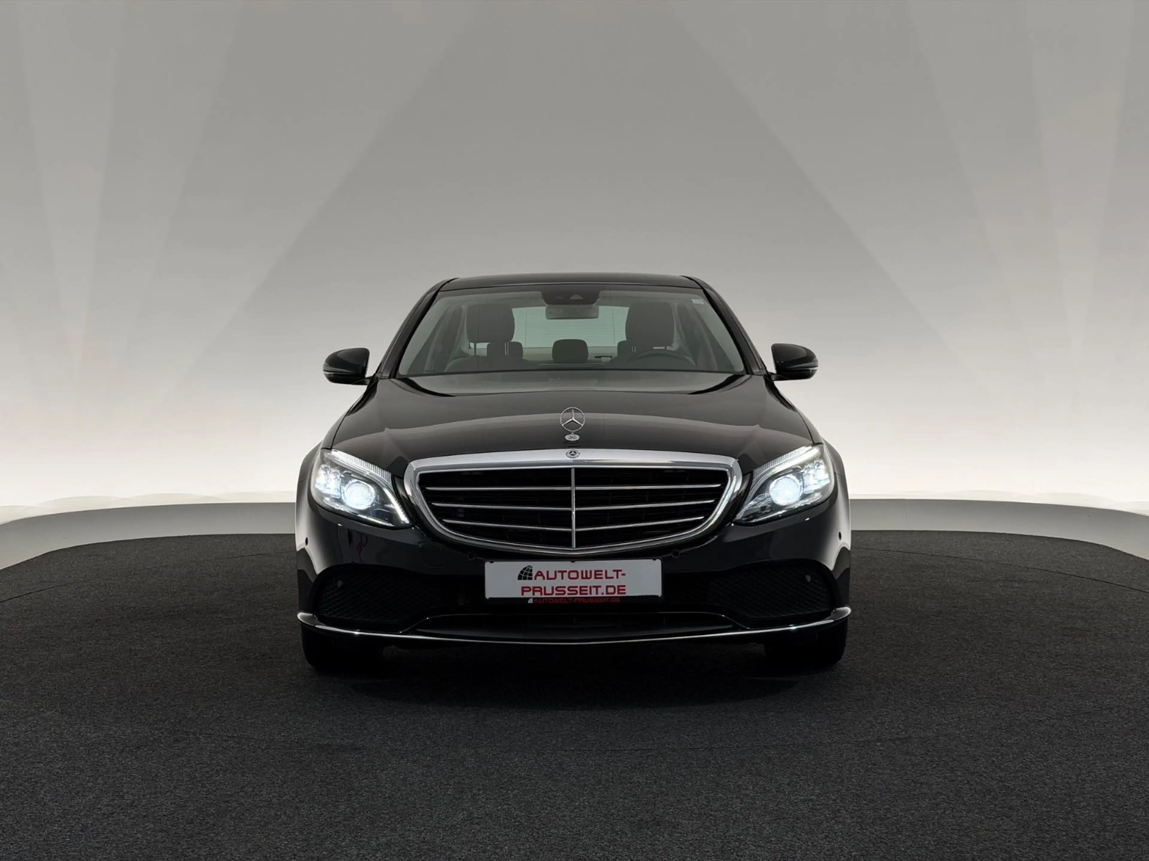 Mercedes-Benz C 400 4Ma.*EXCLUSIVE*MULTIBEAM-PANO-ABC-RFK-MEMO — photo 2