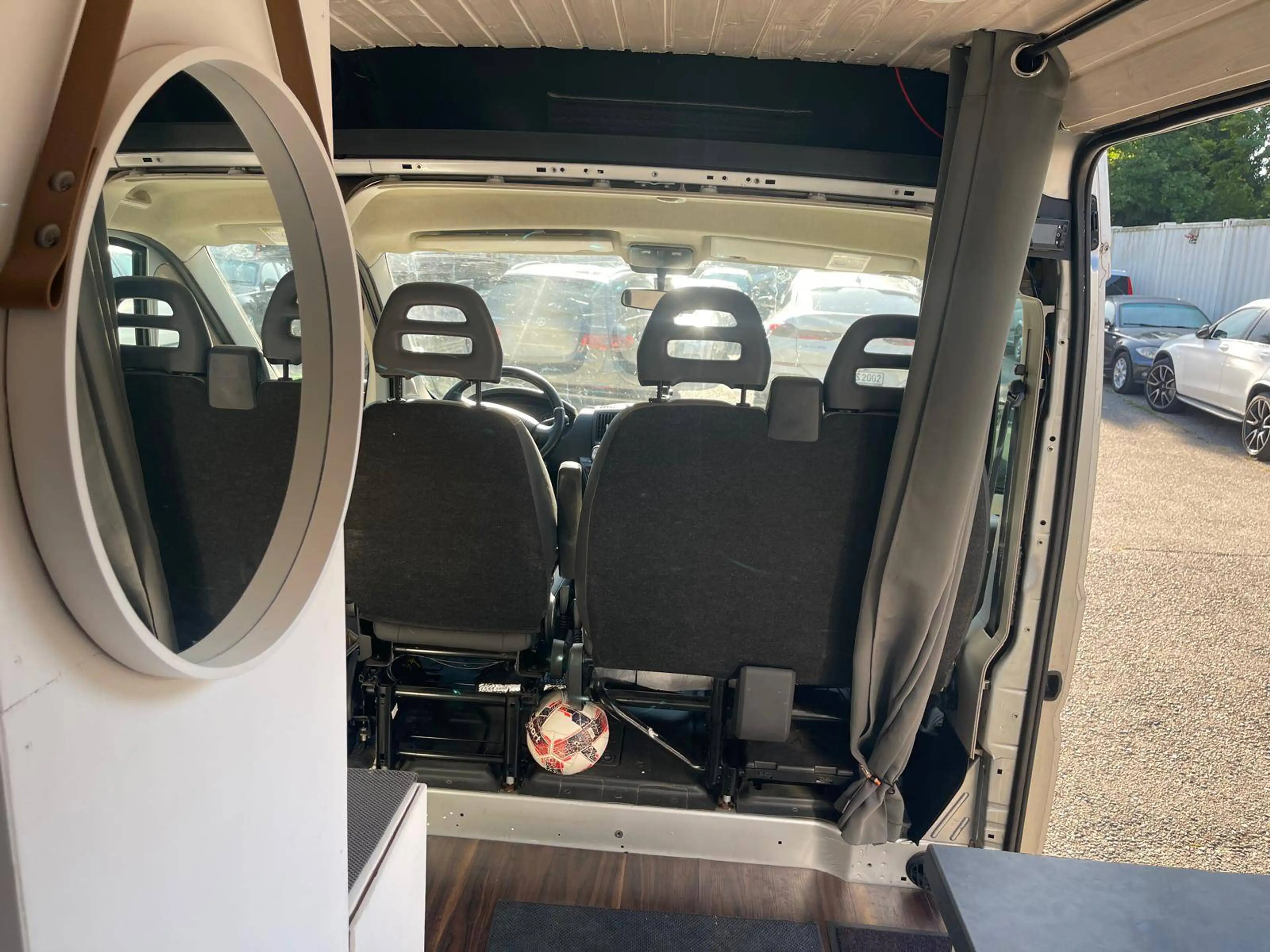 Fiat Ducato 150 L4H2 RS: 4035 mm Camper — photo 15