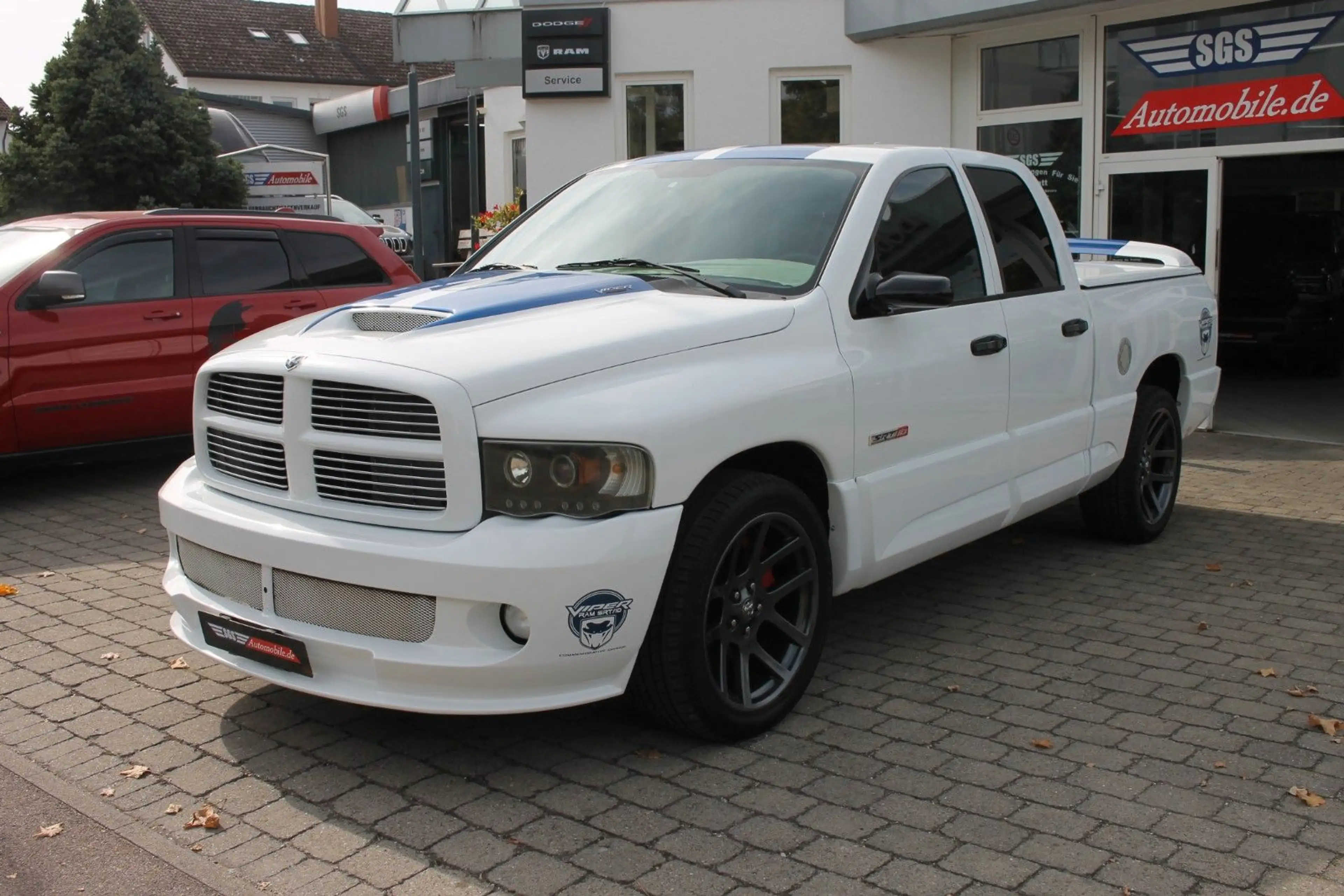 Dodge RAM SRT-10 Quad Cab Viper Commemorative