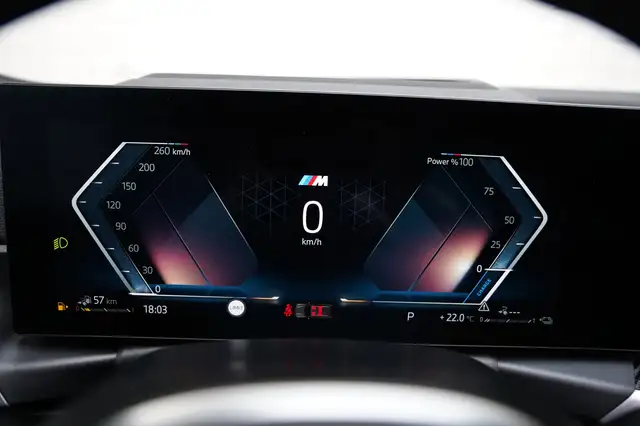 BMW 3 Series view 15