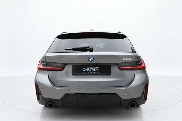 BMW 3 Series view 7