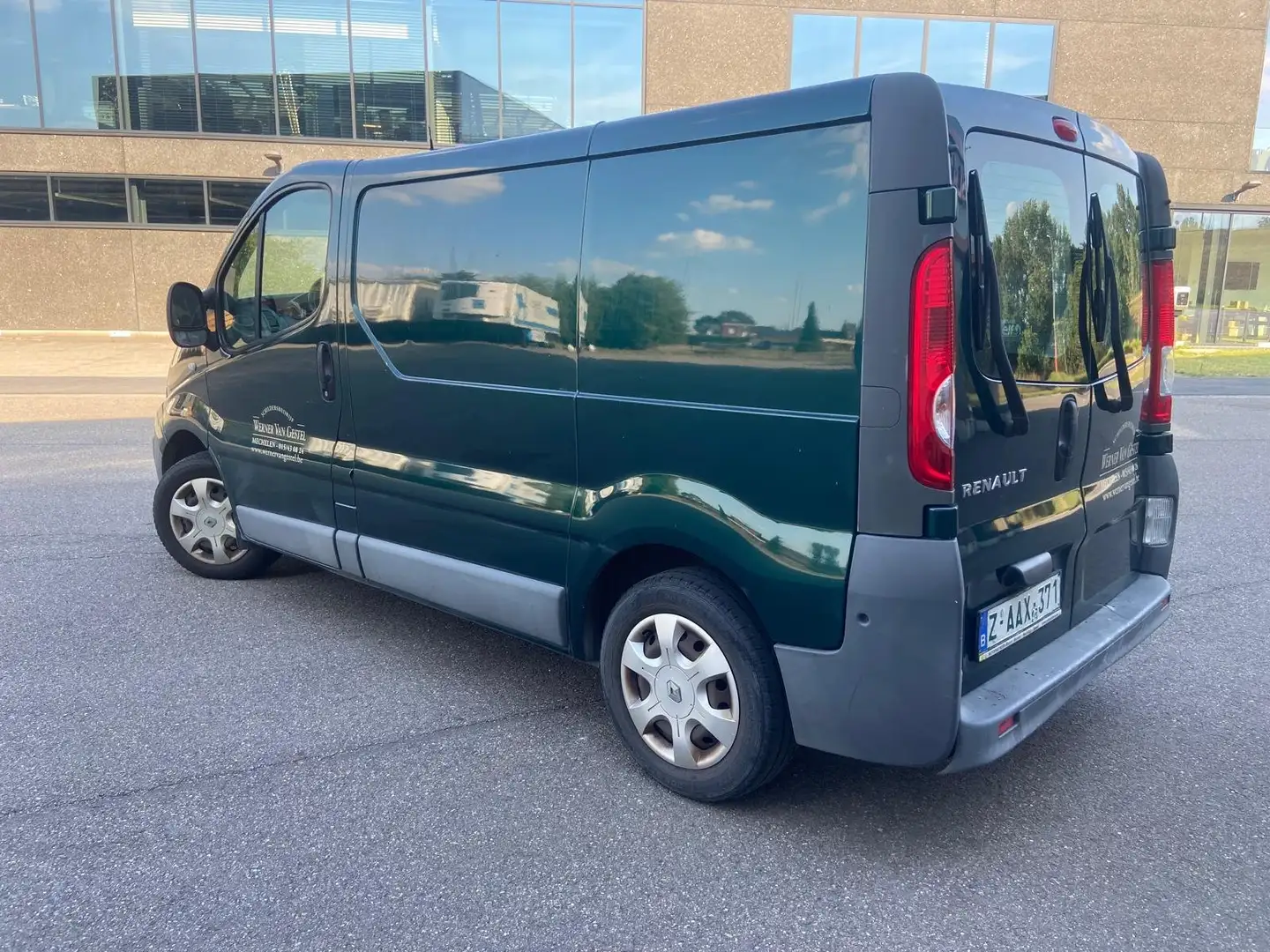 Renault Trafic *** Camionnette *** Vert - 2
