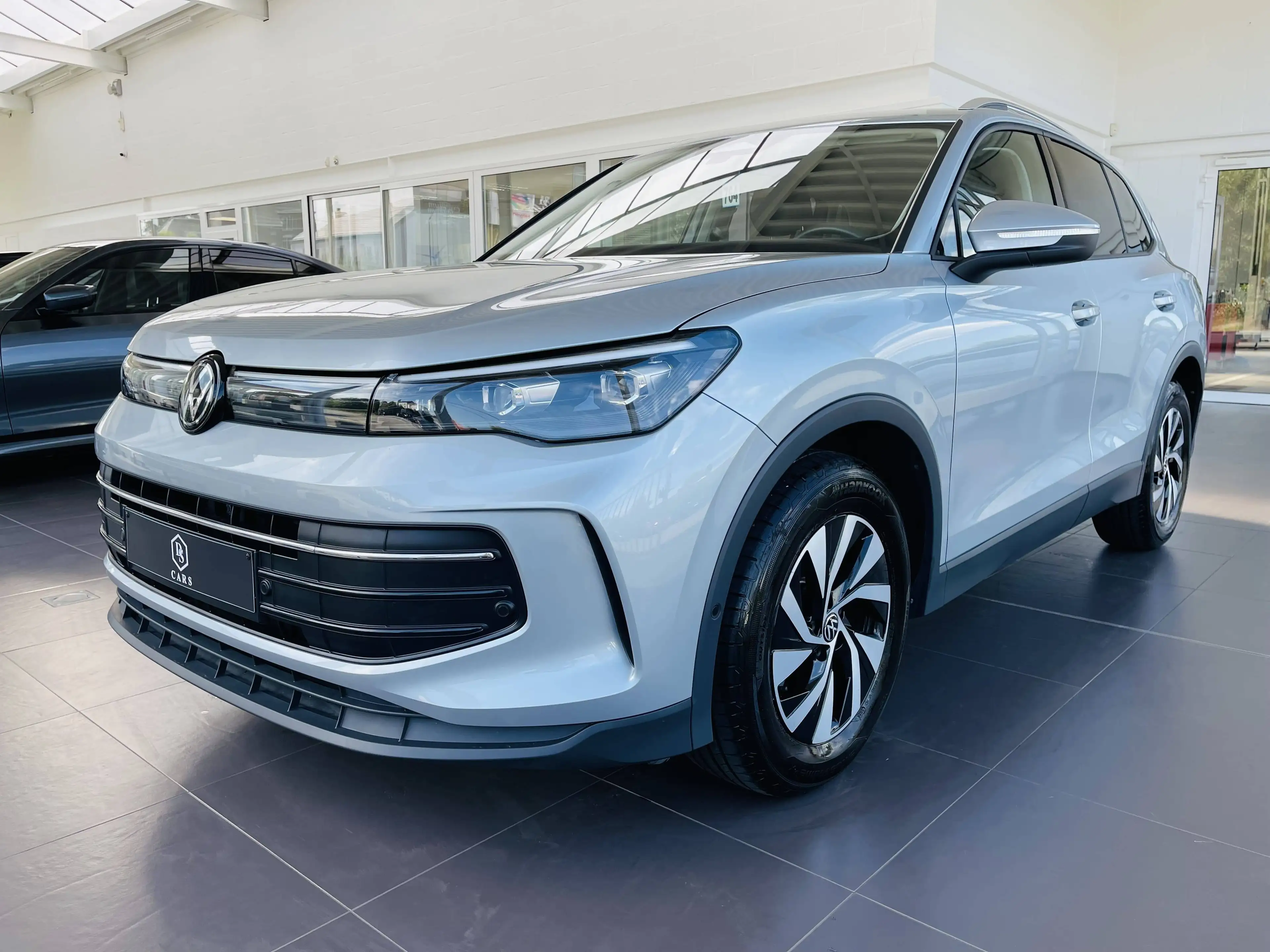 Volkswagen Tiguan 1.5 eTSI mHEV *** GARANTIE + GPS + COCKPIT + LED ***
