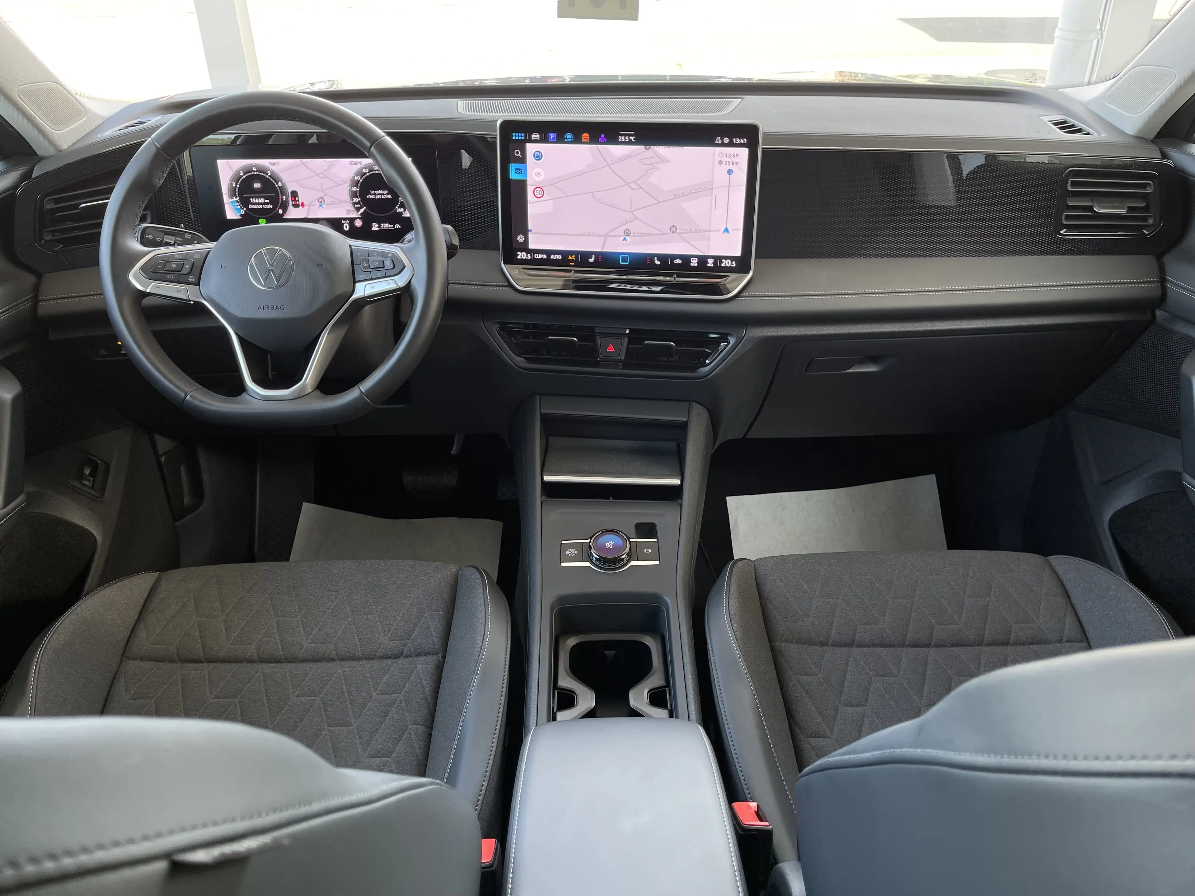Volkswagen Tiguan 1.5 eTSI mHEV *** GARANTIE + GPS + COCKPIT + LED *** — photo 10
