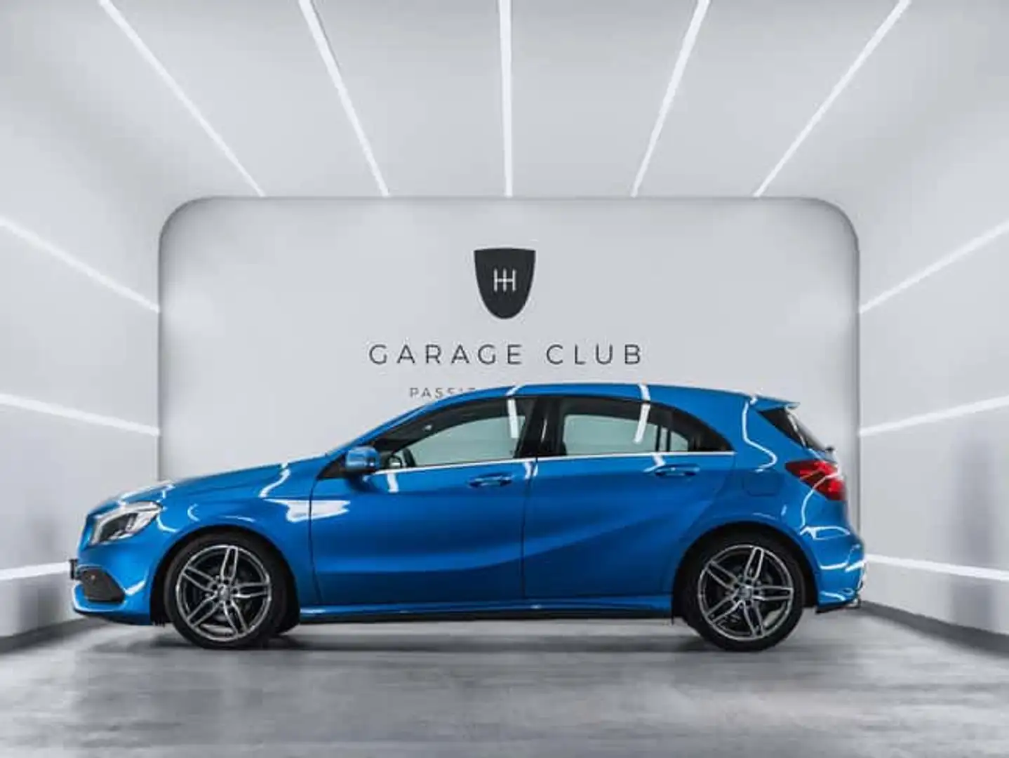 Mercedes-Benz A 180 180d 7G-DCT Blauw - 2