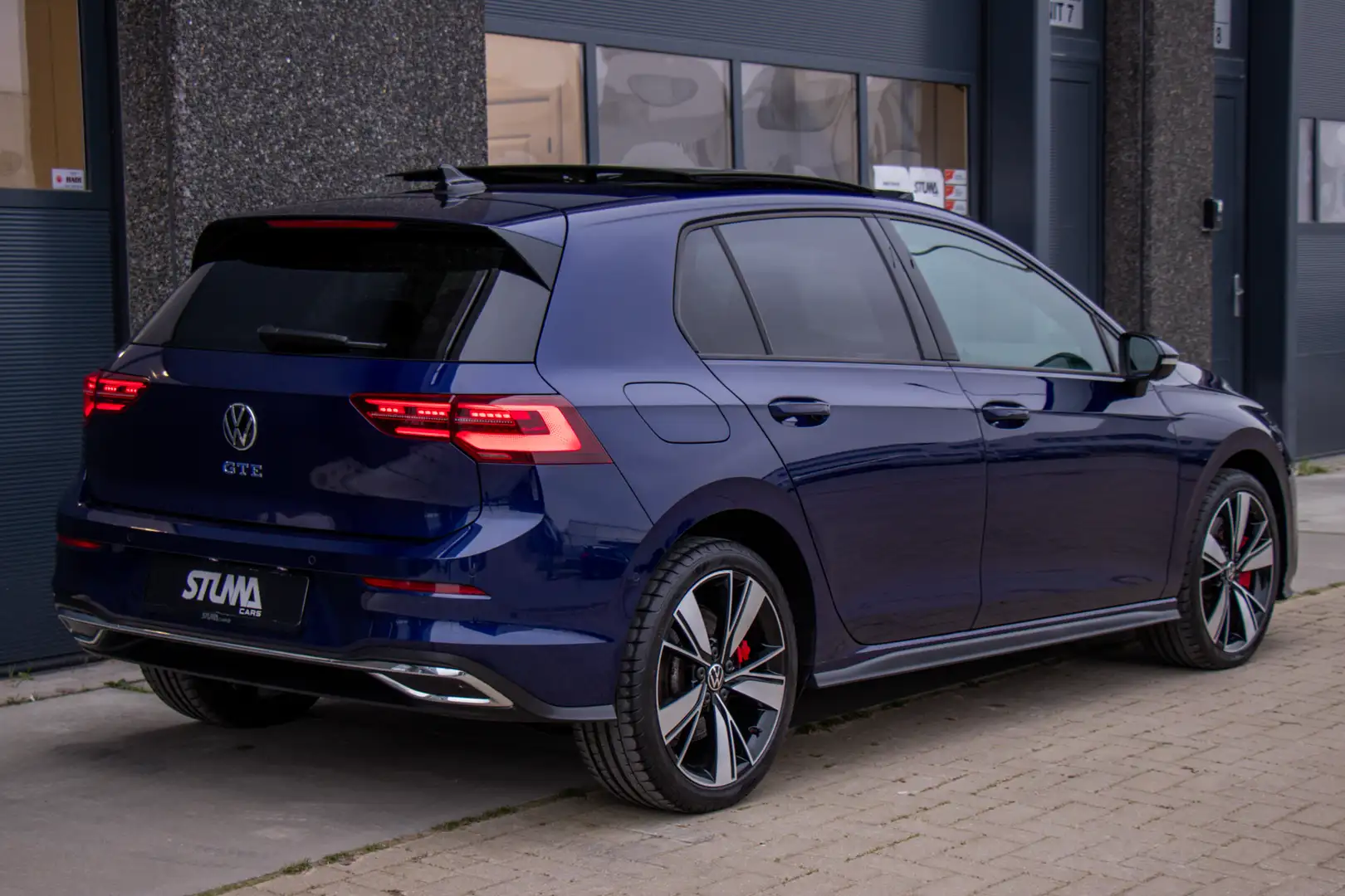 Volkswagen Golf GTE 1.4 eHybrid | Pano | HUD | LED | IQ Lights | Carpl Bleu - 2