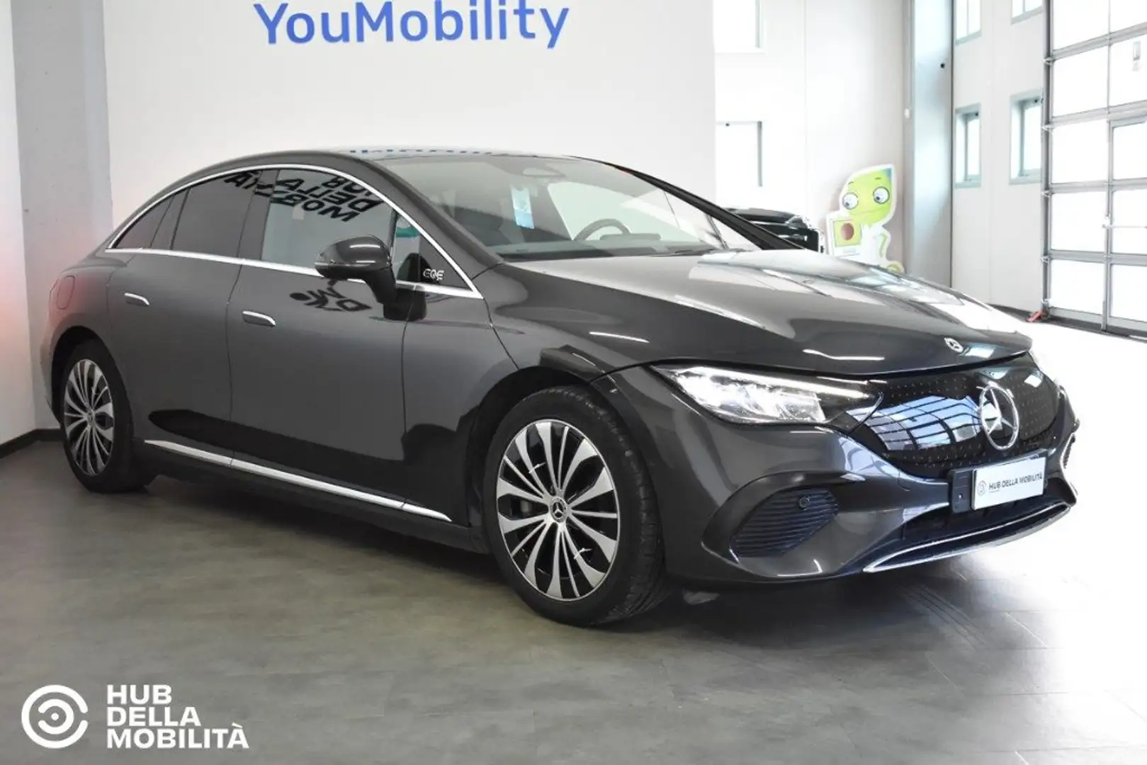Mercedes-Benz EQE 350 + Advanced Grigio - 2