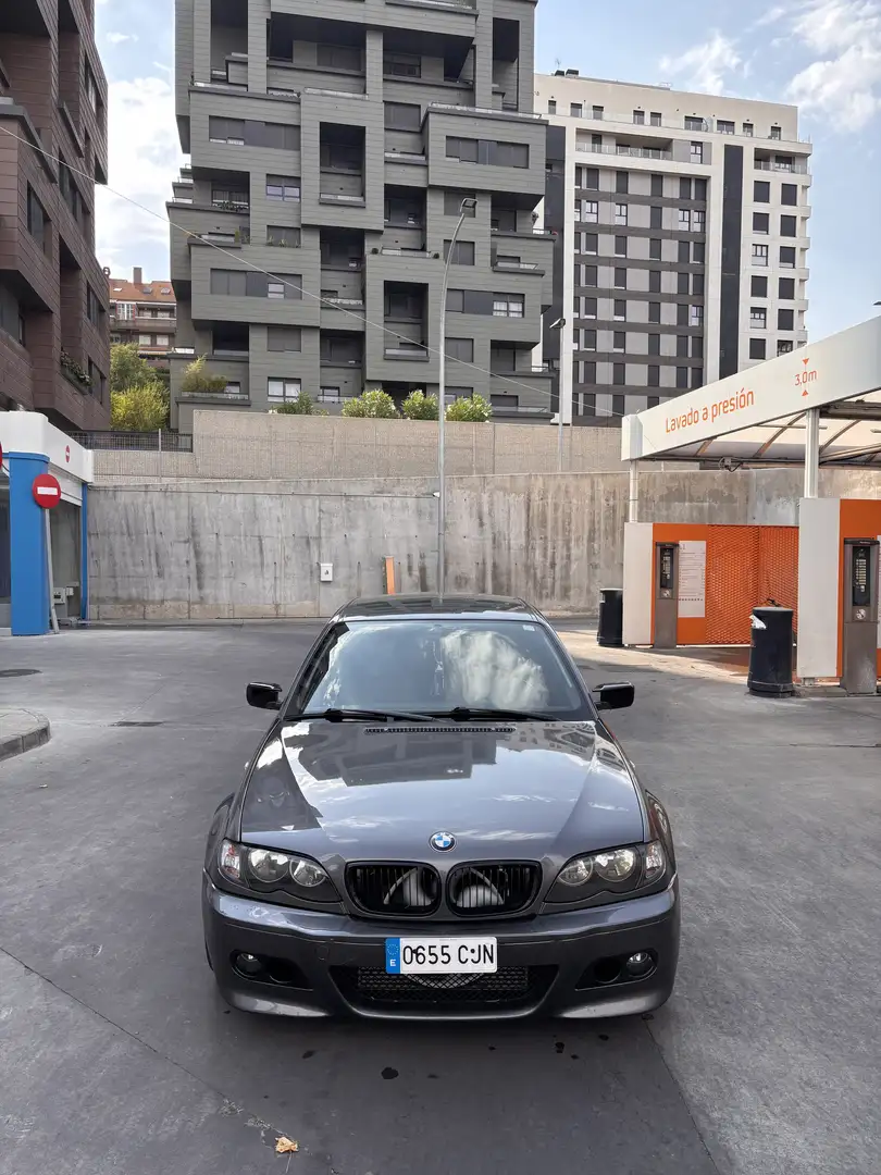 BMW 330 330d - 1